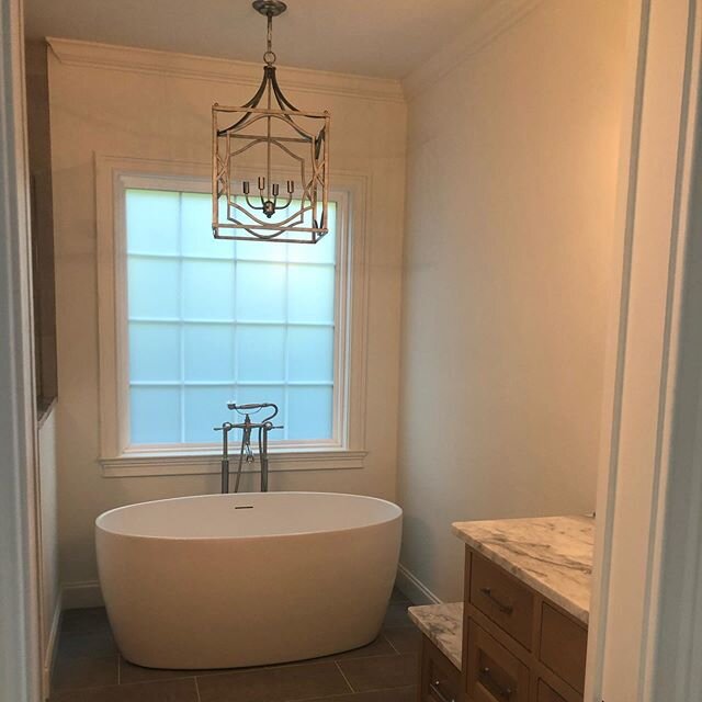 Since these afters are so fabulous and we want to show you all of them, we&rsquo;re splitting up this post into two parts! These pictures feature the master bathroom and the kitchen and we couldn&rsquo;t be more thrilled by how they&rsquo;ve turned o