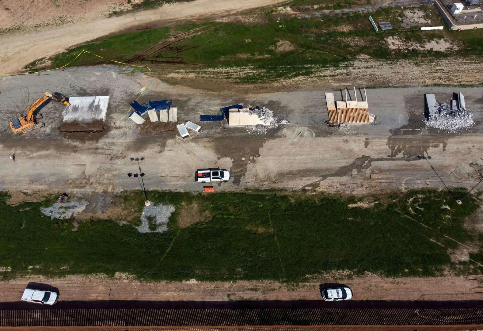 The prototypes for the US-Mexico border wall have been demolished. @Independent