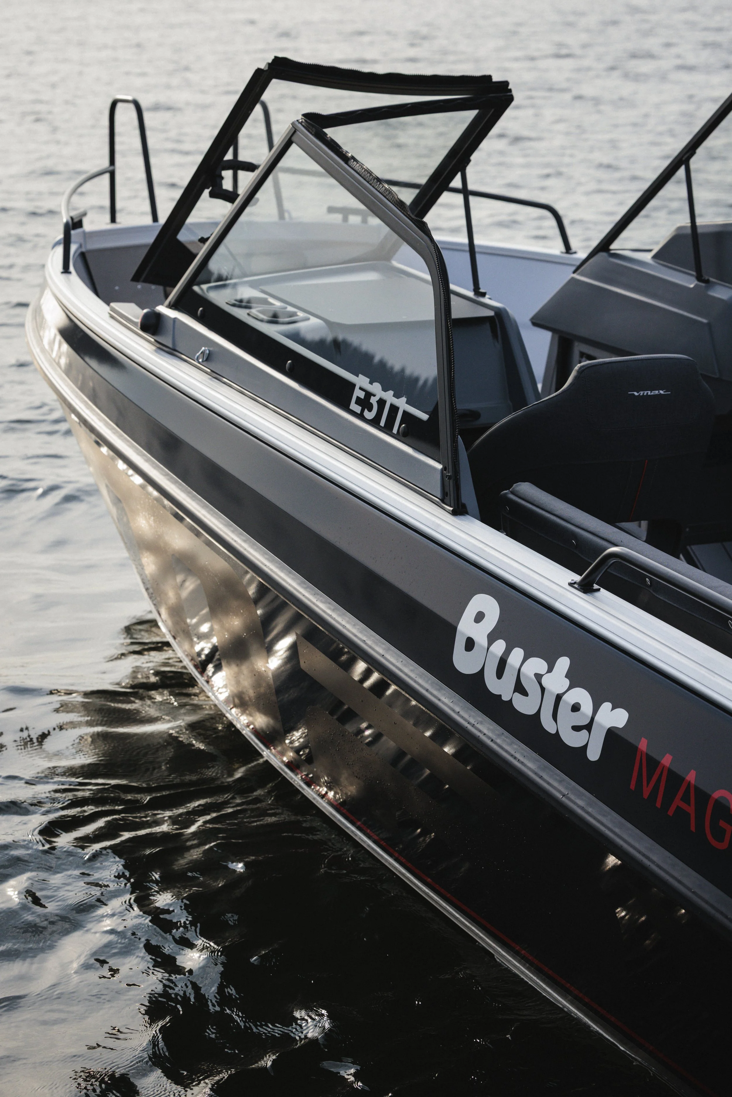 Buster Magnum VMAX_11.jpg