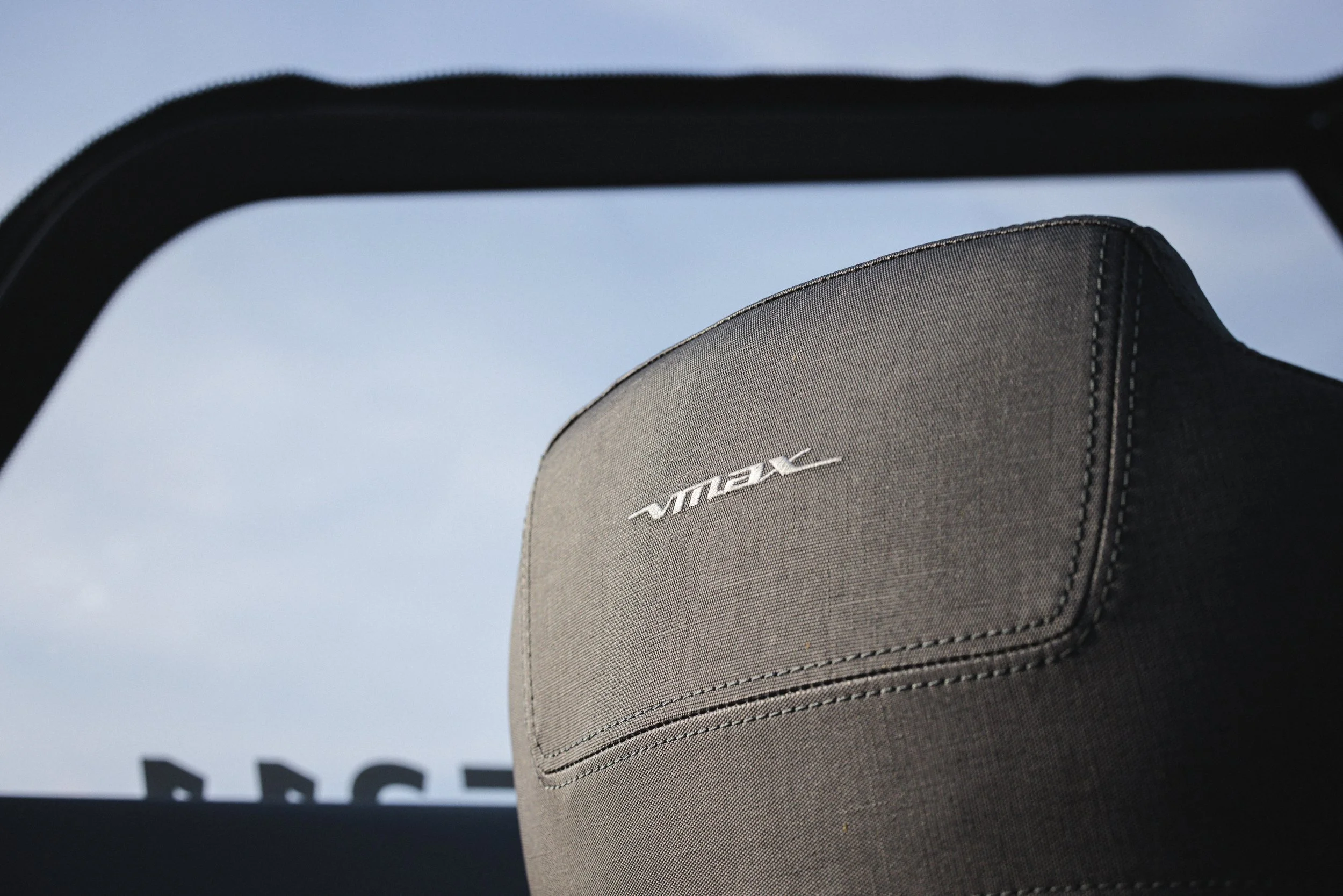 Buster Magnum VMAX_17.jpg