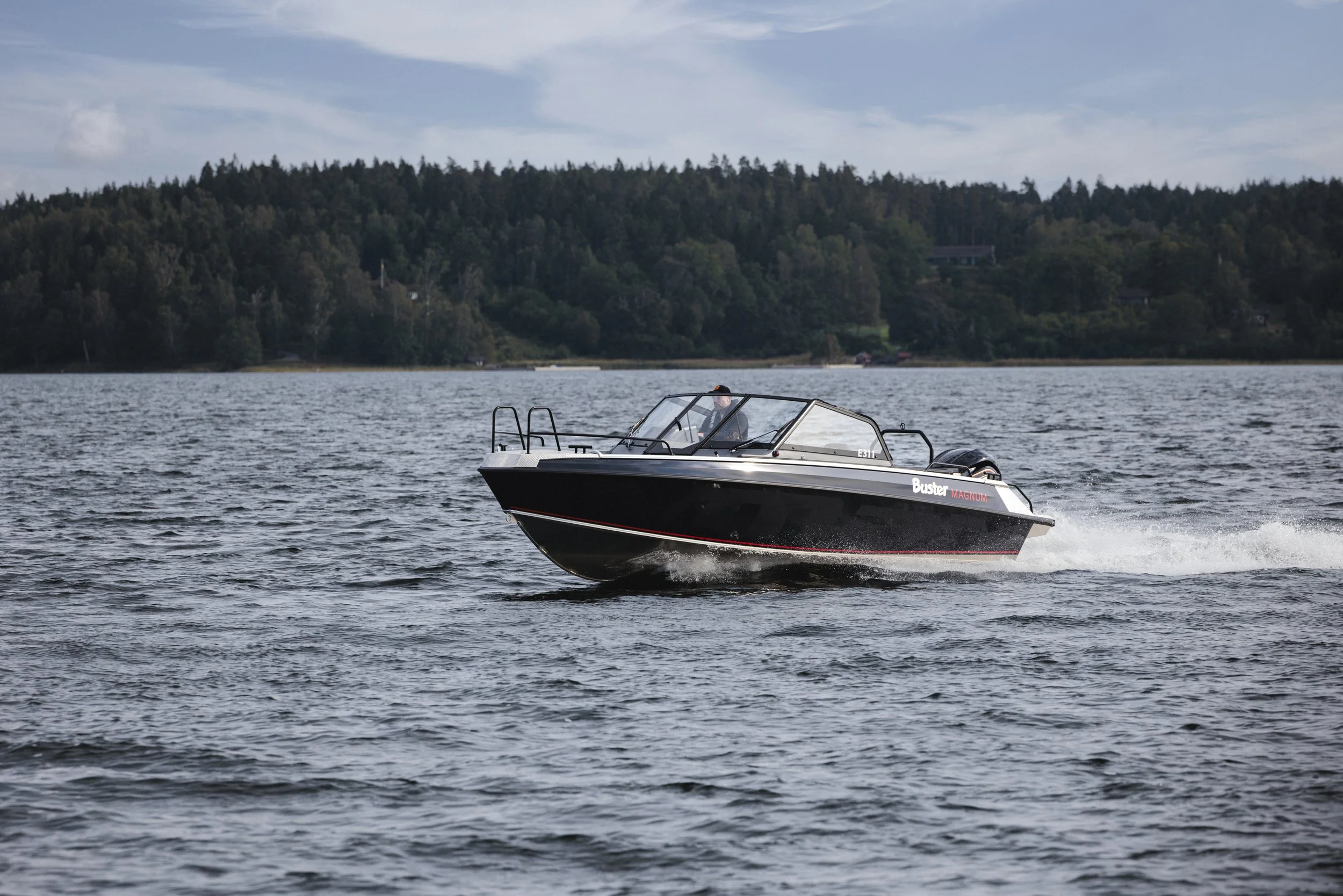 Buster Magnum VMAX_07.jpg