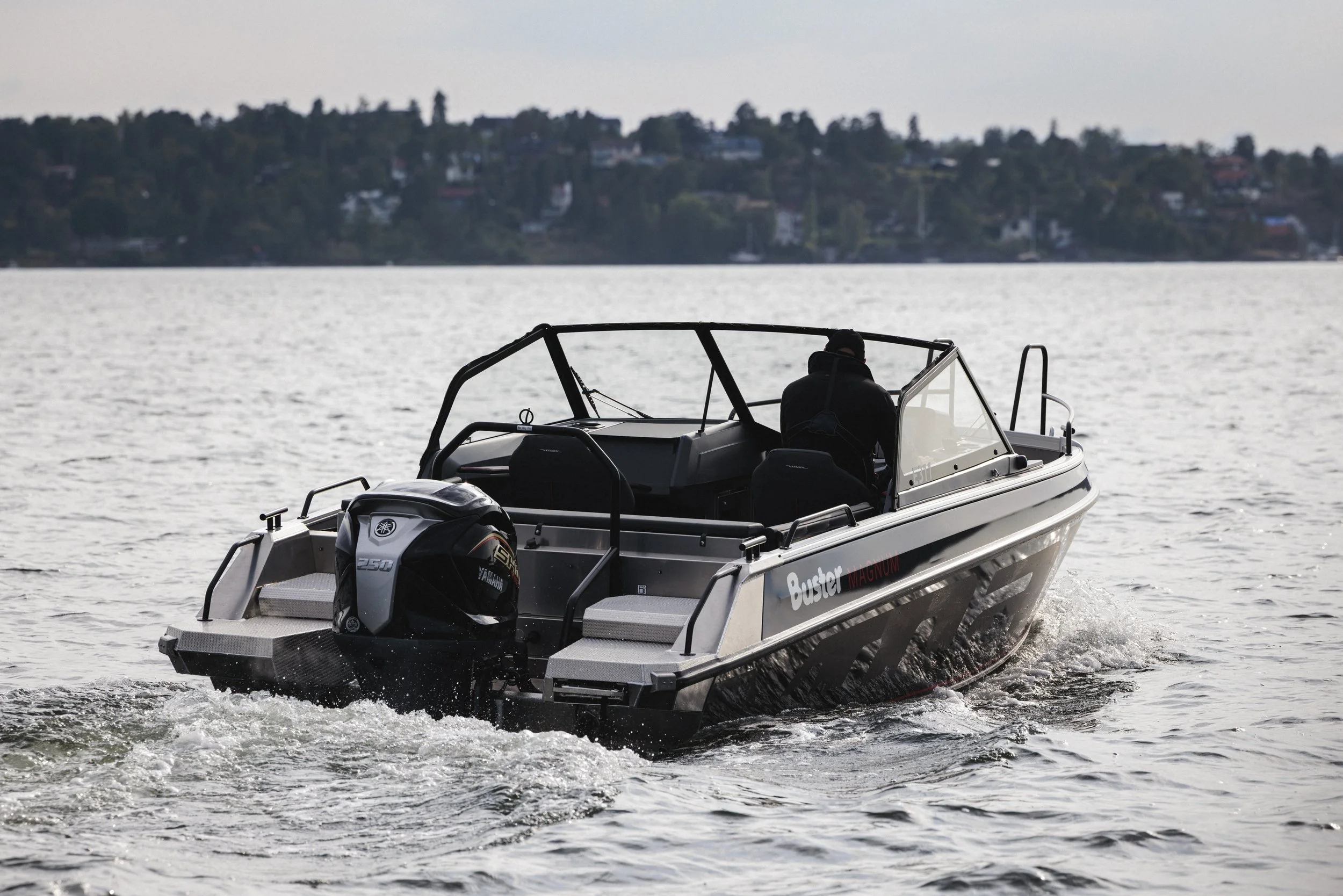 Buster Magnum VMAX_06.jpg