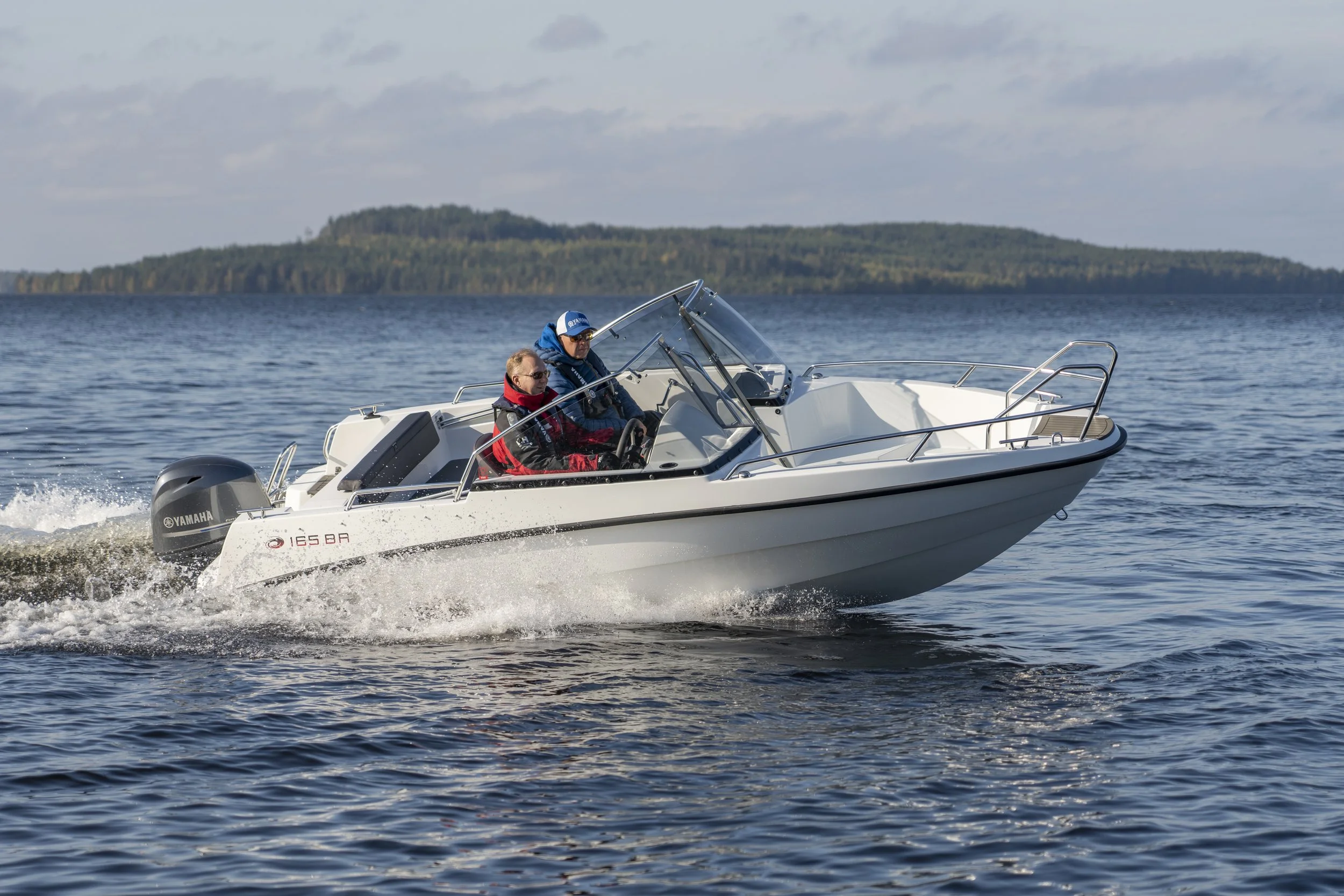 AMT_165BR_3.jpg