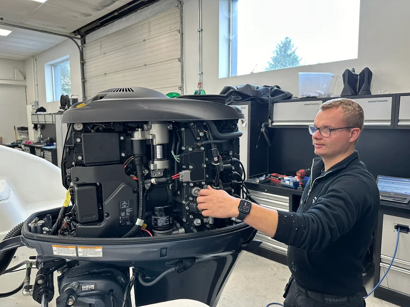båtmotor service