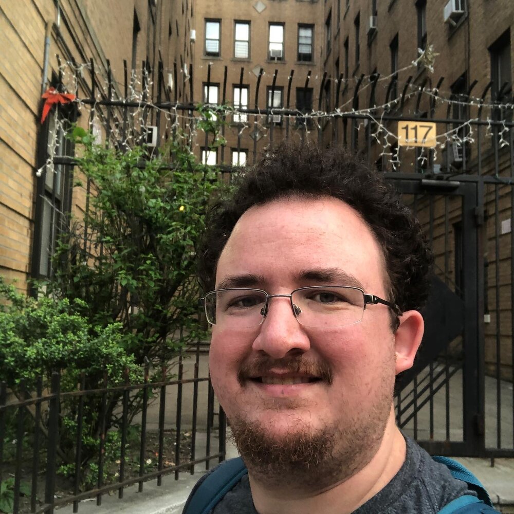 The face of a guy who, 10.5 hours later, is officially a New York resident! (Not ready to call myself a New Yorker yet)