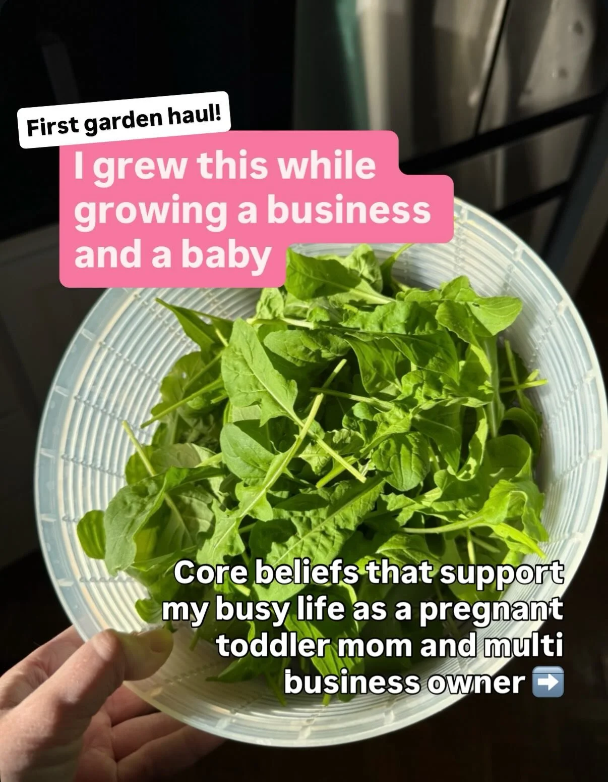 your new era is loading: the mom who has it all 🩷