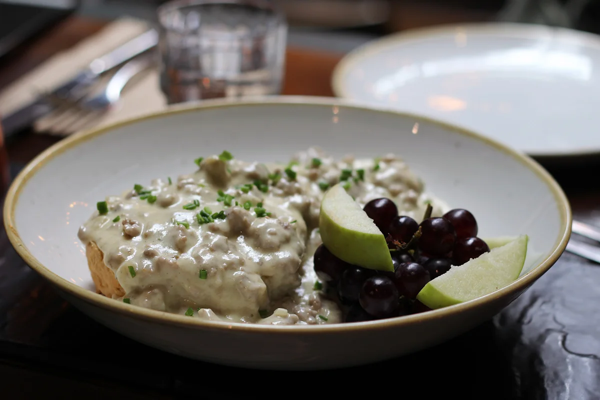 Redline-Restaurant-Bar-Brewery-tramsheds-Beer-Garden-Food-Sydney.jpg