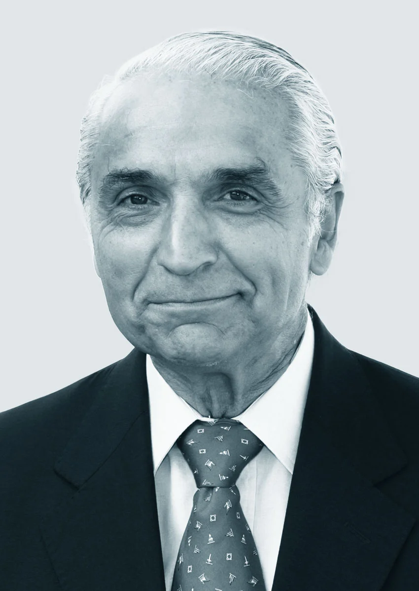 Carlos_Luna.jpg