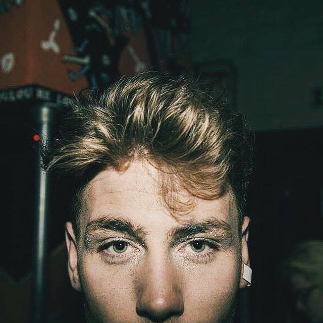 XNTHONY talks to HER.IE