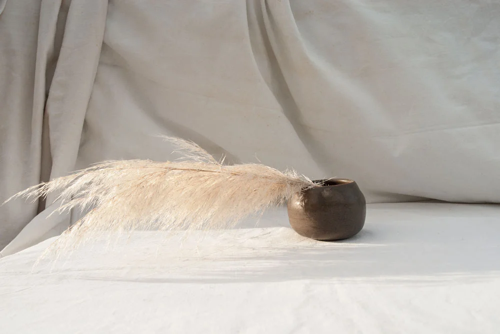 km-by-lange-ceramics-circular-brown-vase0.jpg