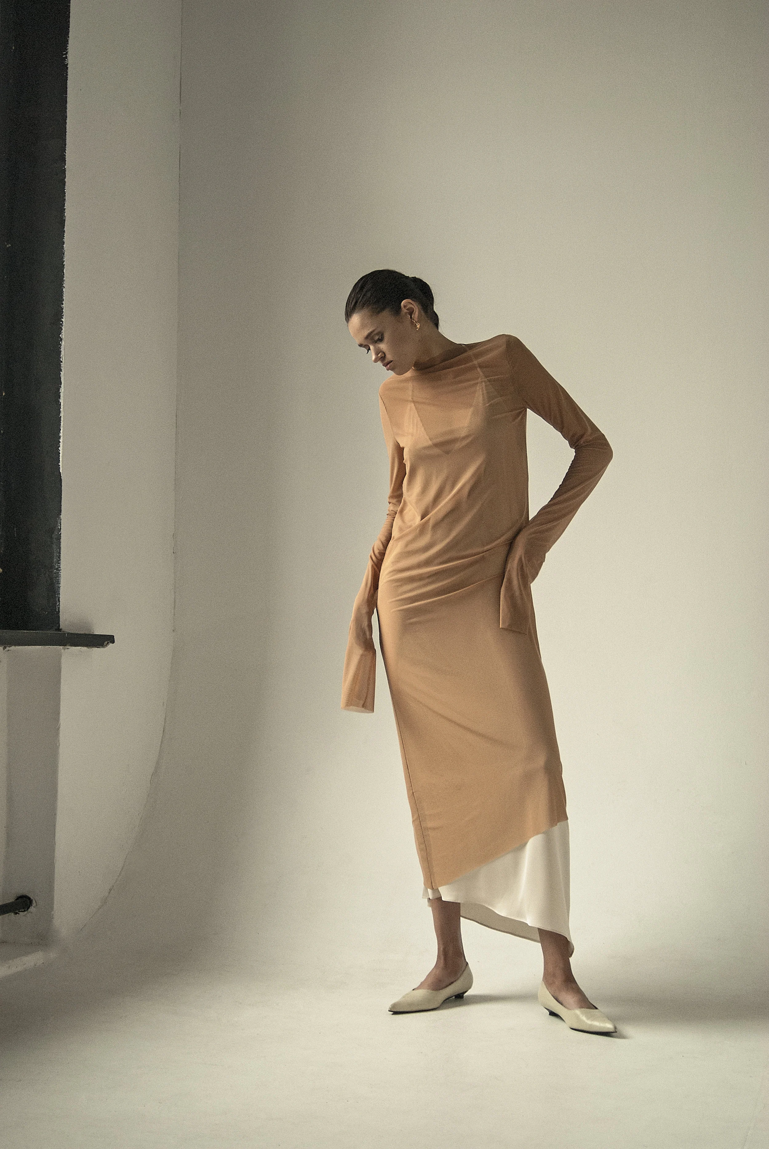 km-by-lange-nude-endless-sleeves-liquid-dress3.jpg