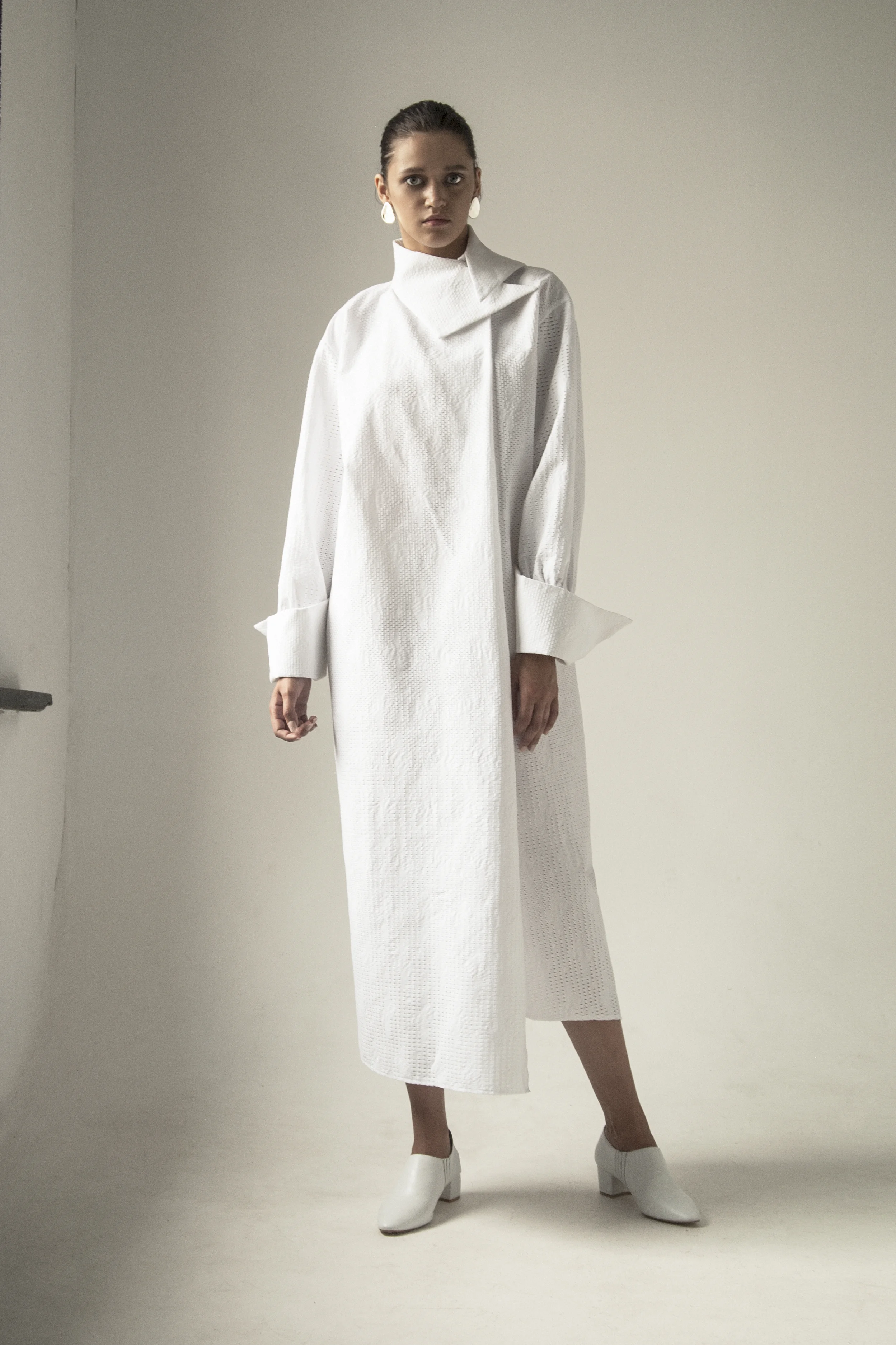 km-by-lange-white-architectual-long-dress5.jpg