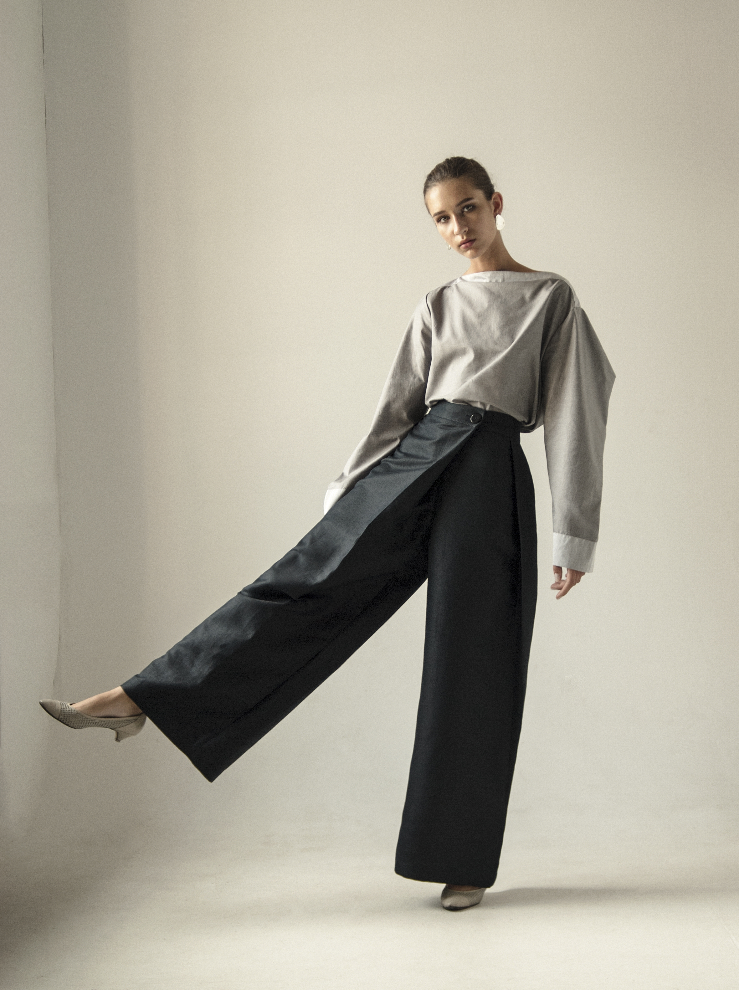 Wide leg crossover Button Sharovary pants — K M by L A N G E