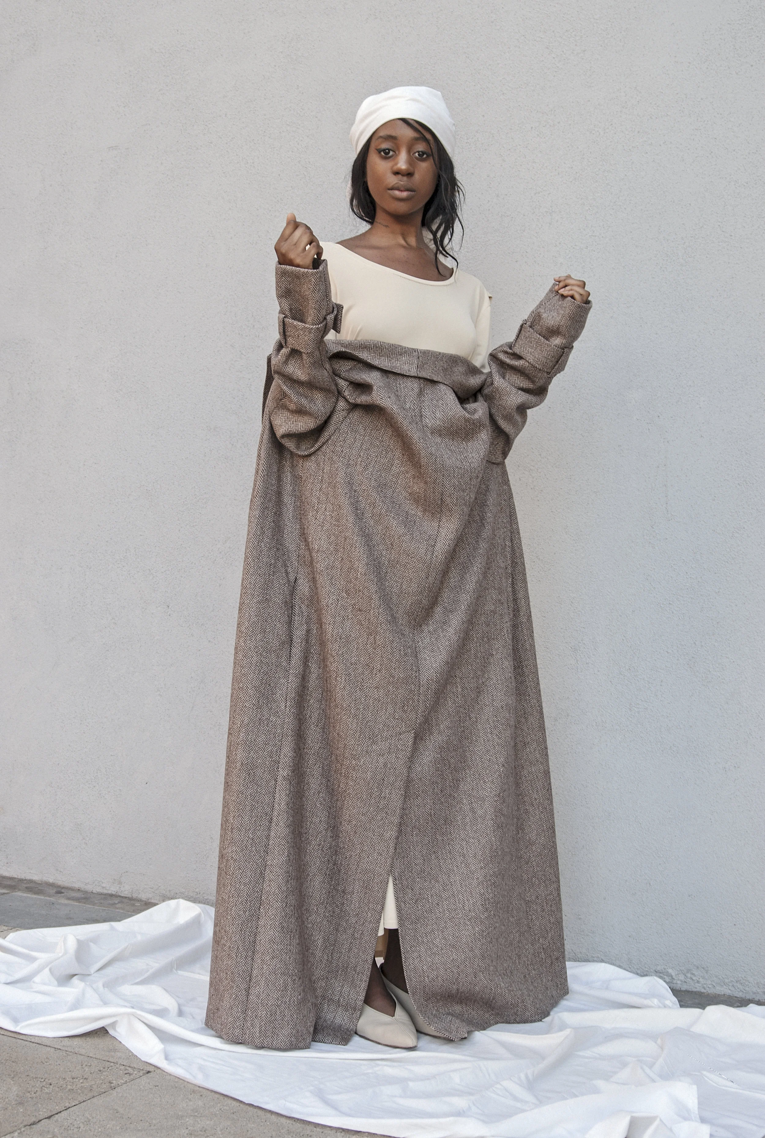 km-by-lange-babushka-vintage-fabric-wool-coat-brown-0.jpg