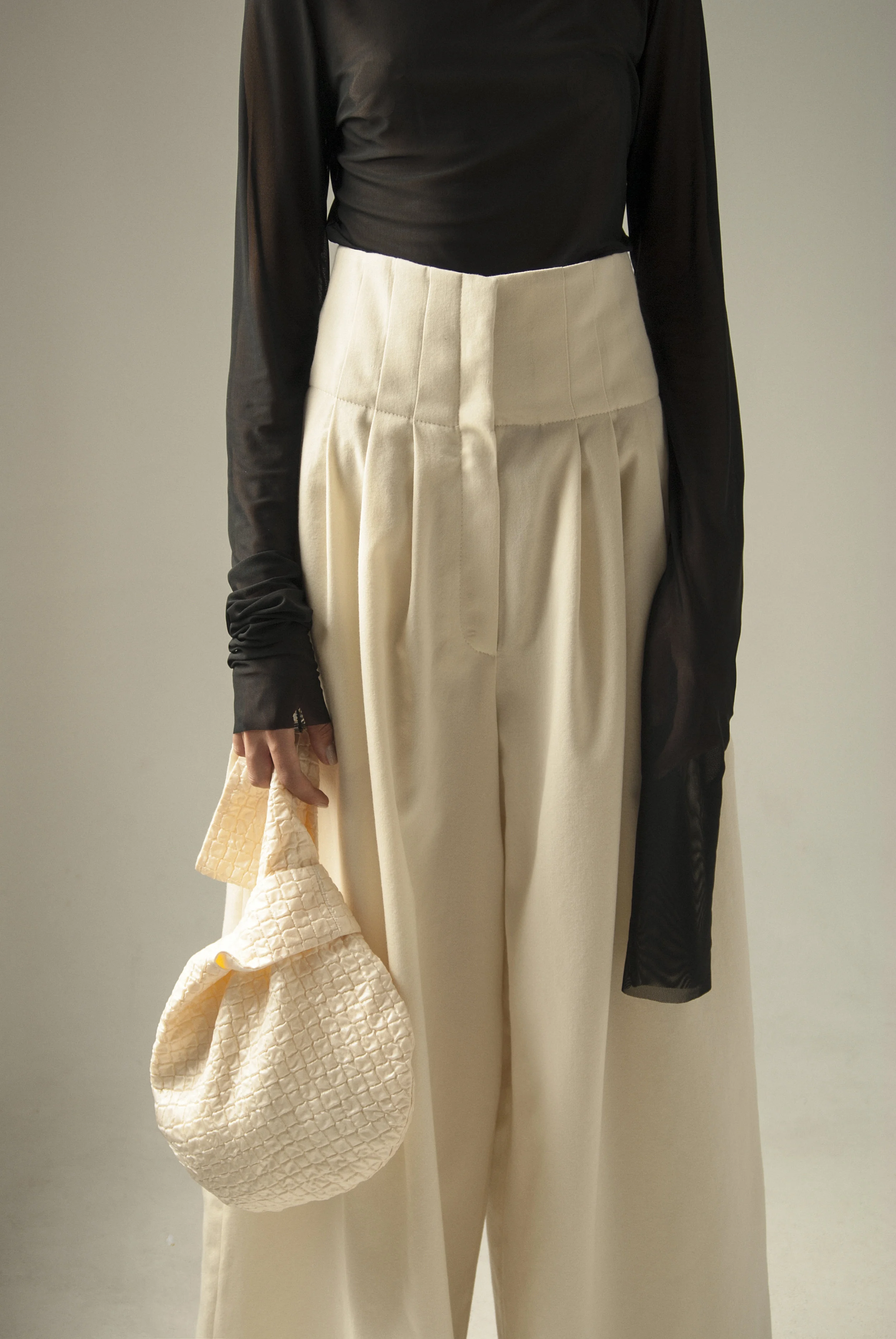 GYDZYK VINTAGE FABRIC IVORY BAG