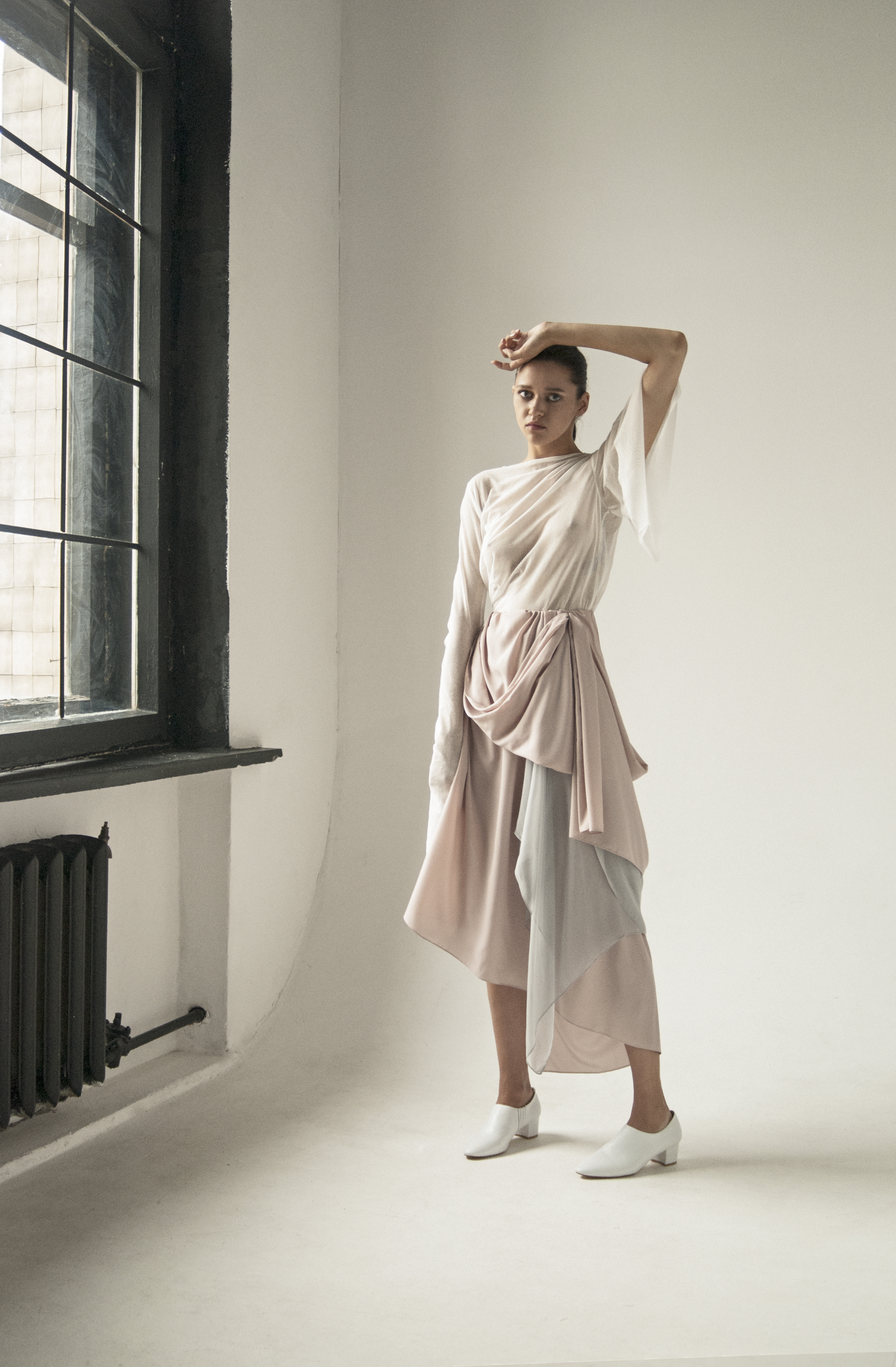 VINTAGE FABRIC HVOSTY ASYMMETRIC SKIRT