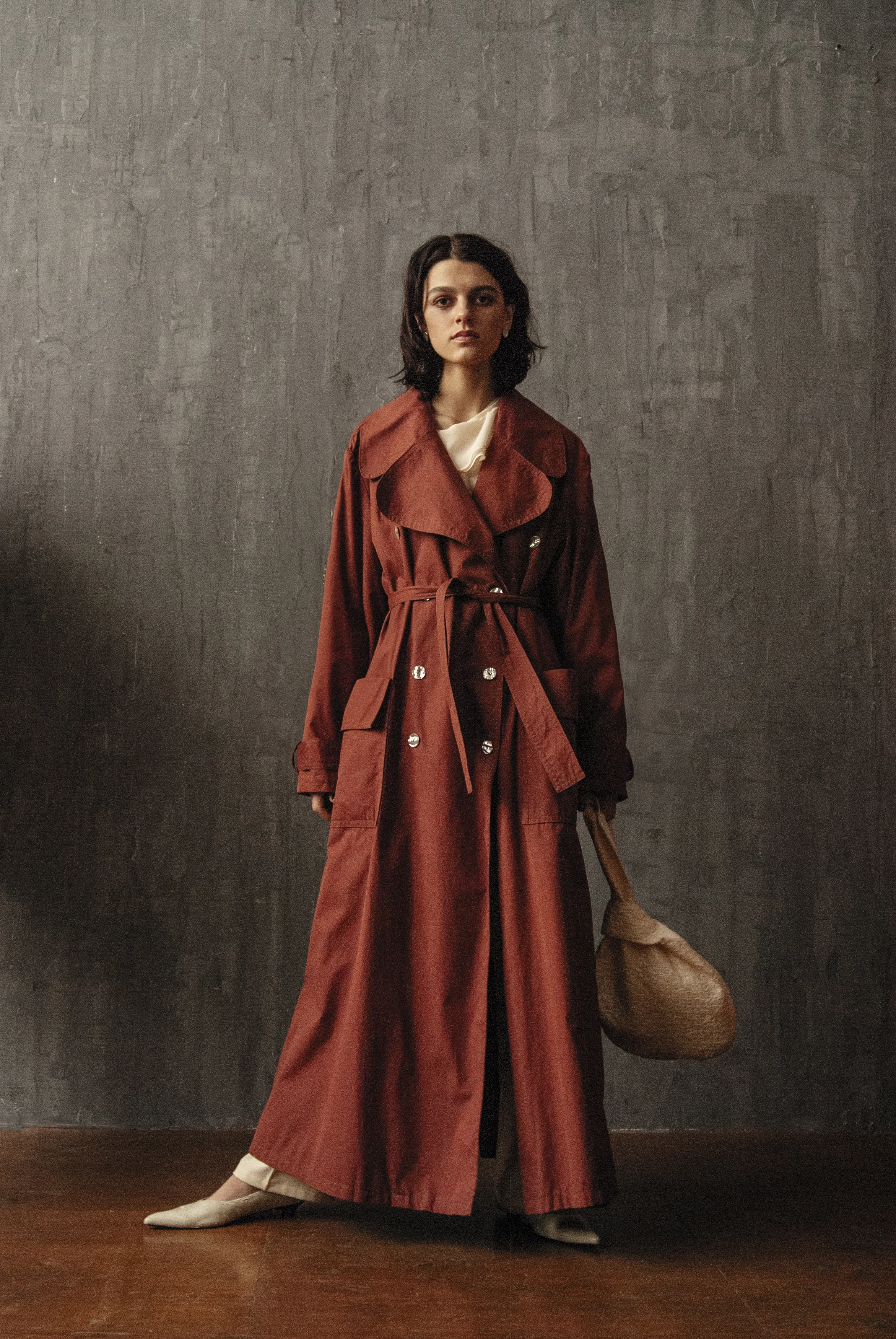 km-by-lange-vintage-capsule-red-wine-oversize-long-trench-coat-0001.jpg