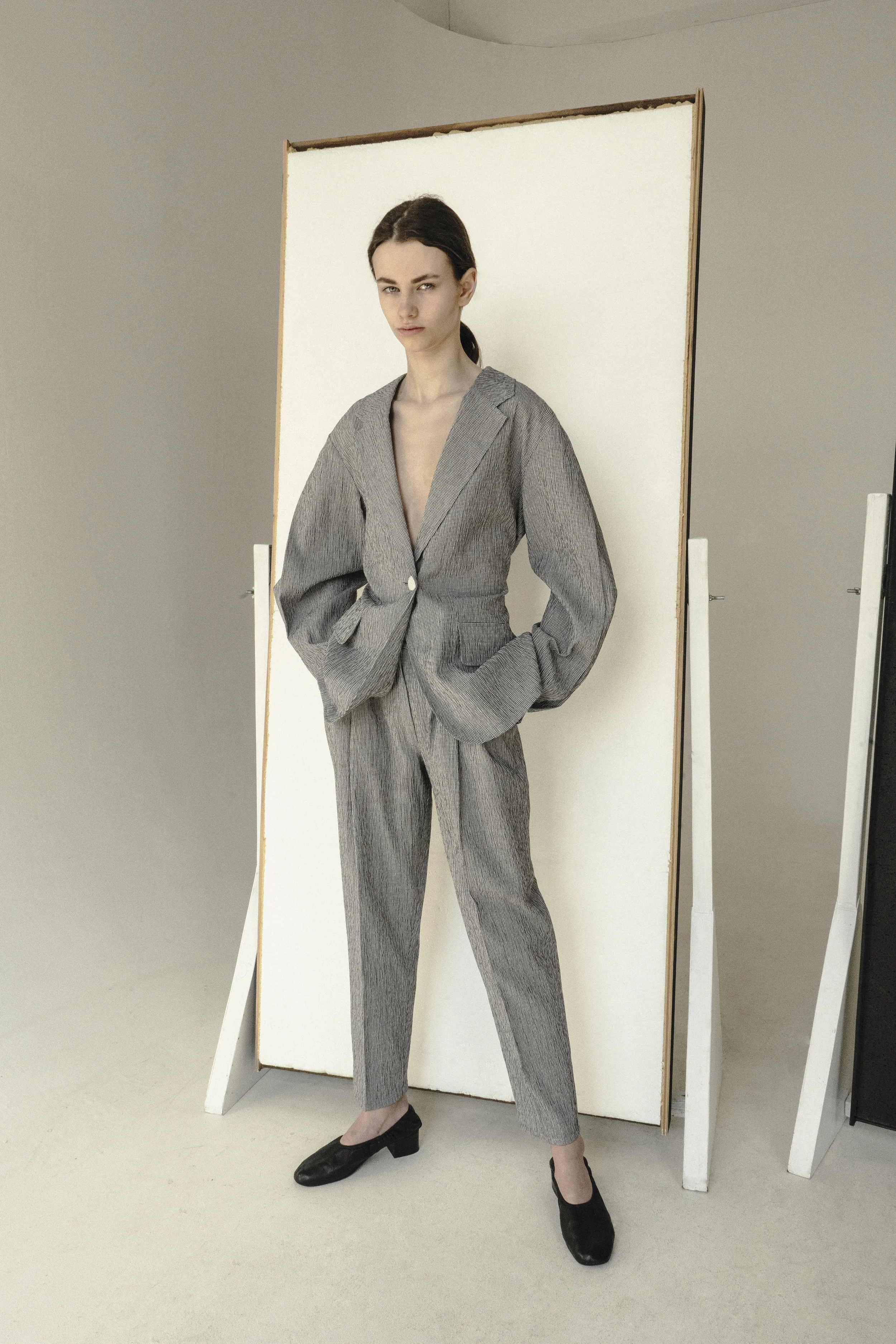 km-by-lange-micro-vichy-cotton-genlewoman-suit-0002.jpg