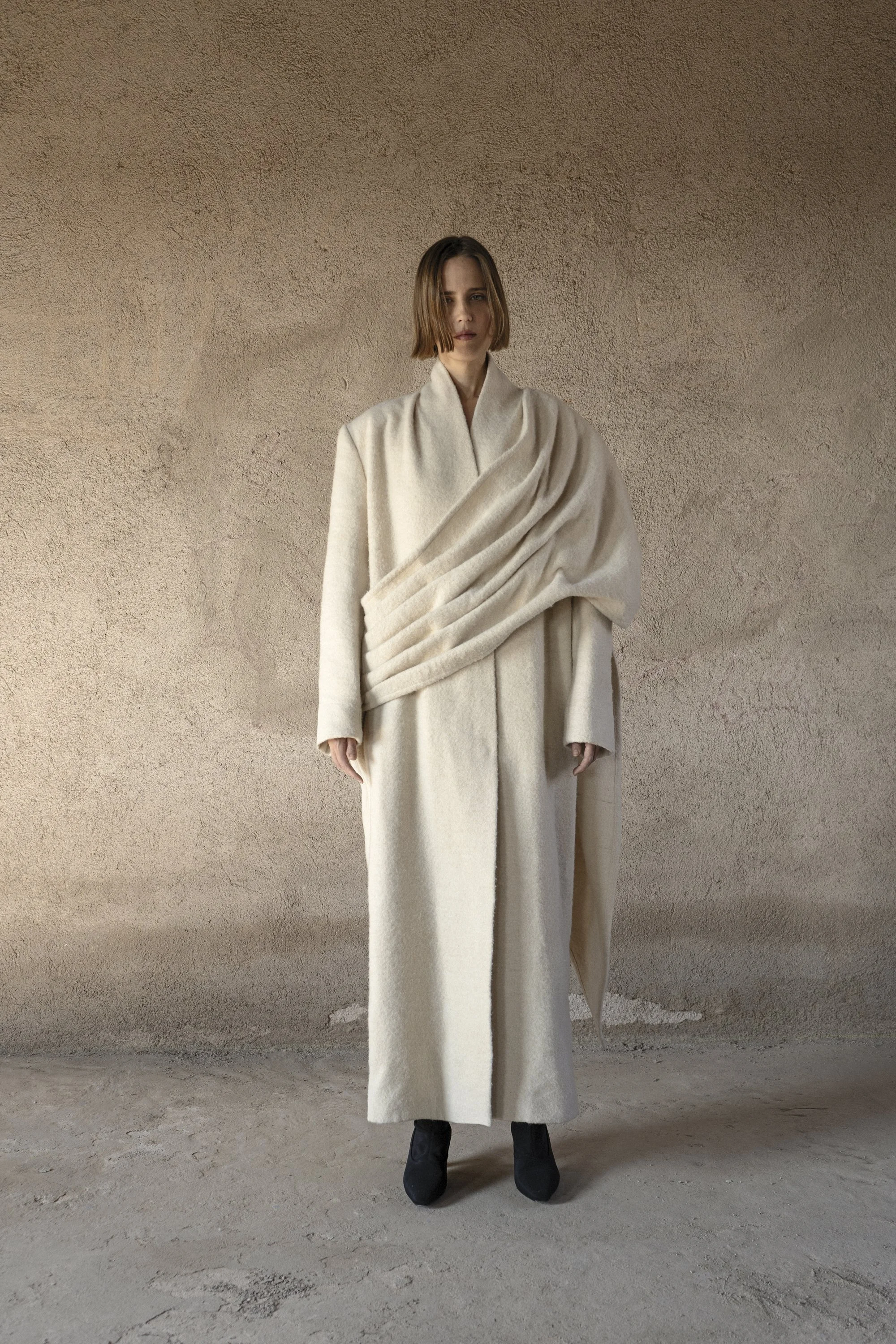 DANUSHKA CREAM OVERSIZE HEMP WOOL COAT