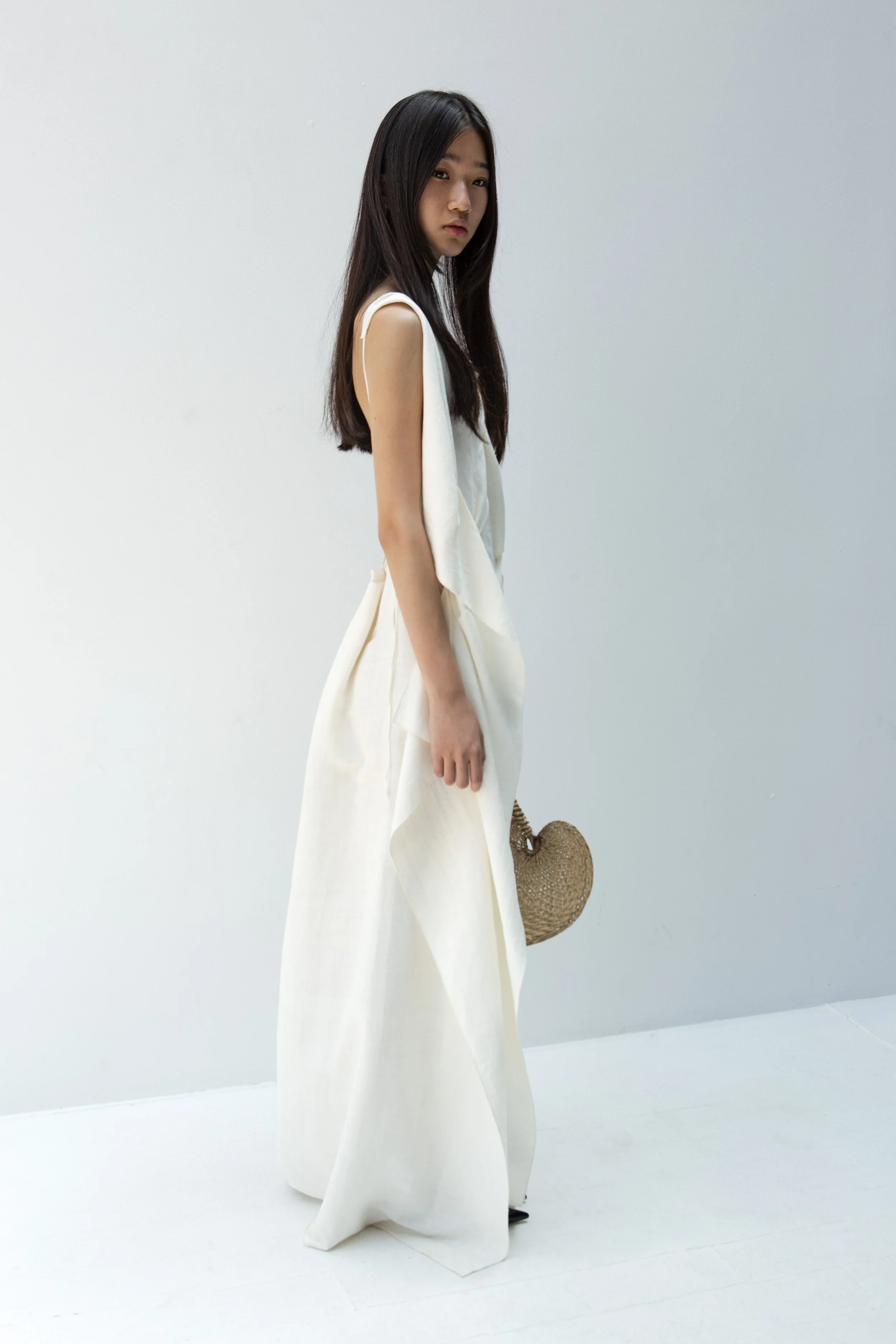 CREAM HAND SPUN HMARYNKA OPEN BACK DRESS — K M by L A N G E