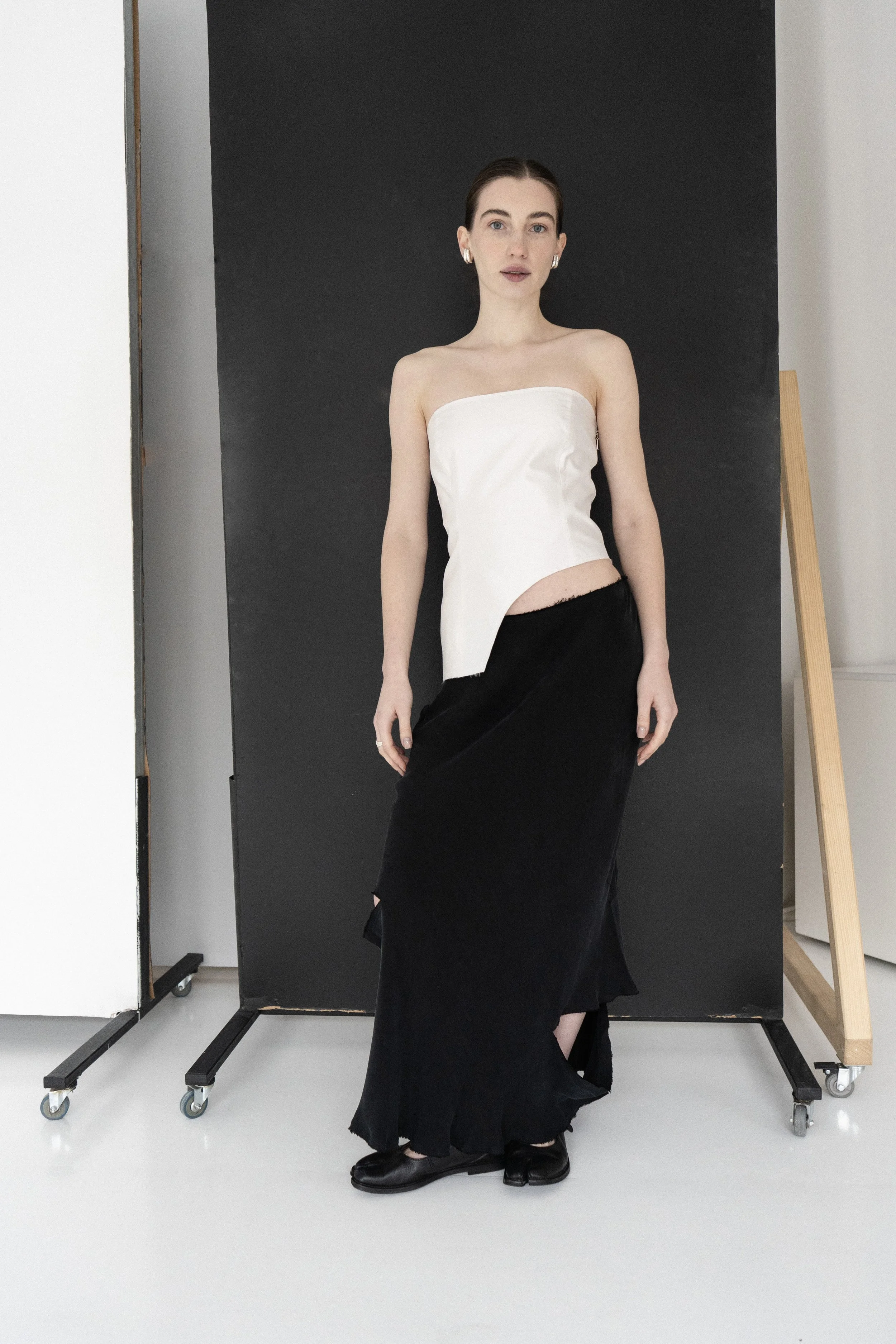 km-by-lange-pivnich-black-cupro.skirt-0.jpg
