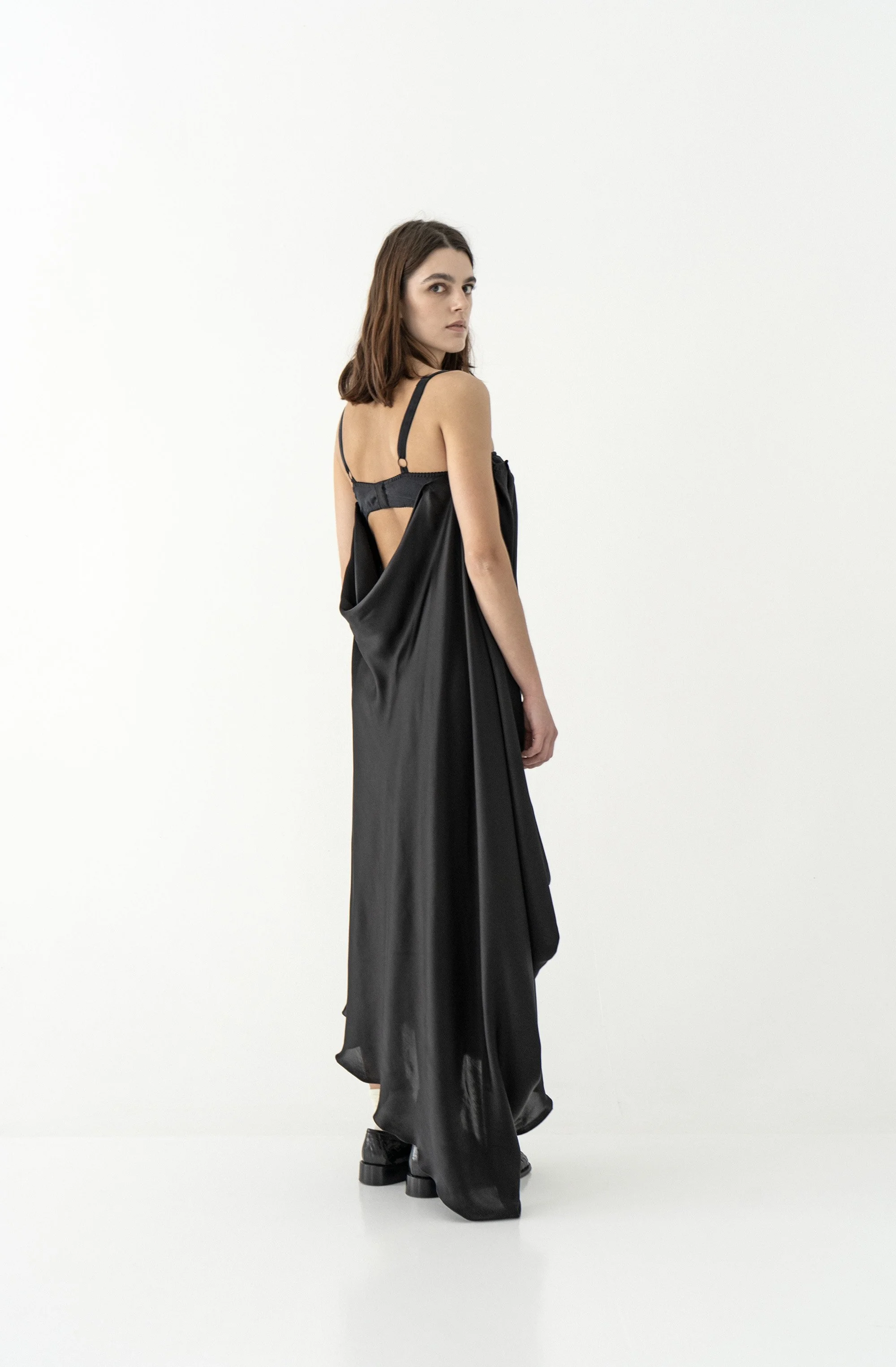 km-by-lange-leleka-black-silk-abstract-dsilk6.jpg