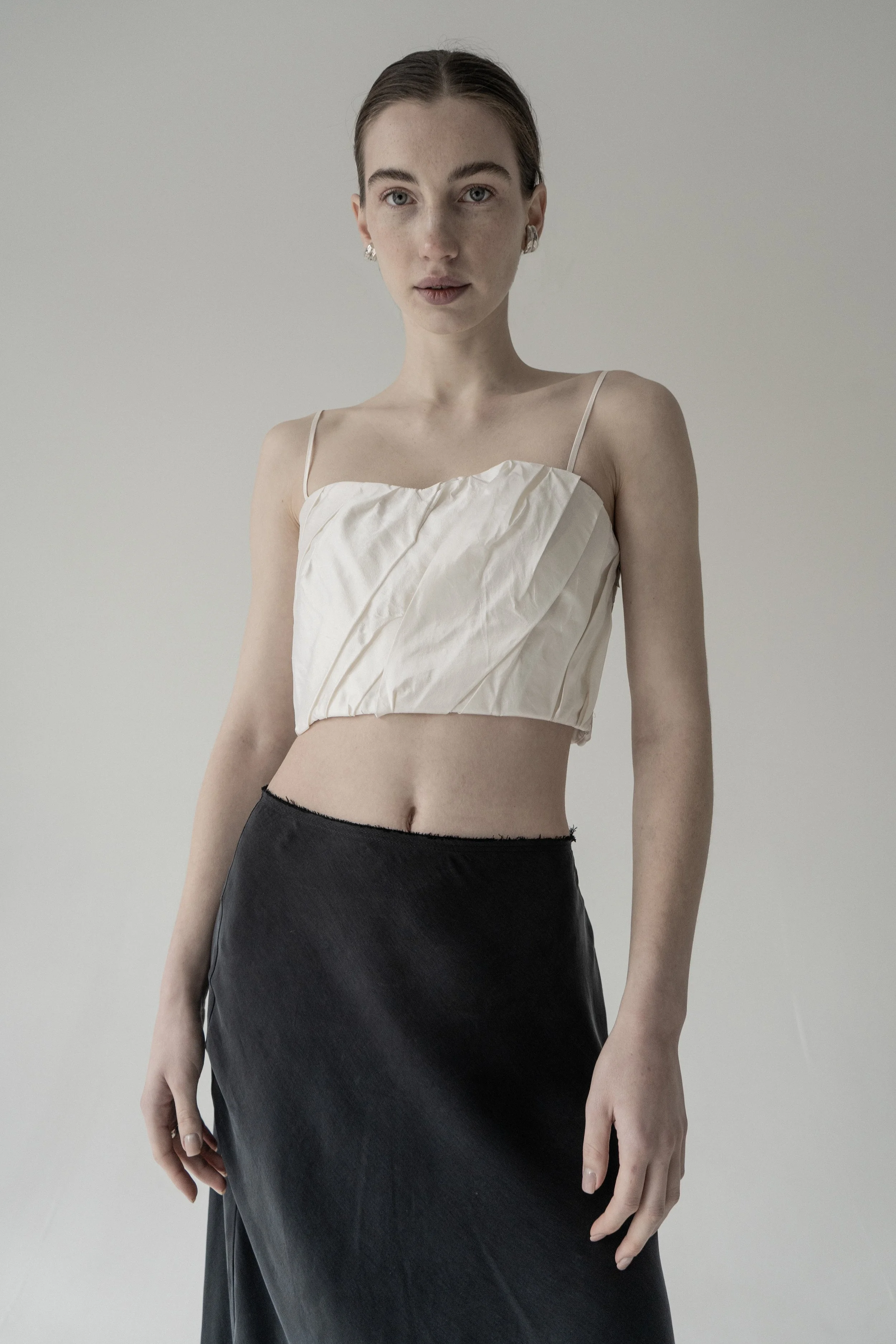 km-by-lange pershyi-snig-silk-crop-top5.jpg