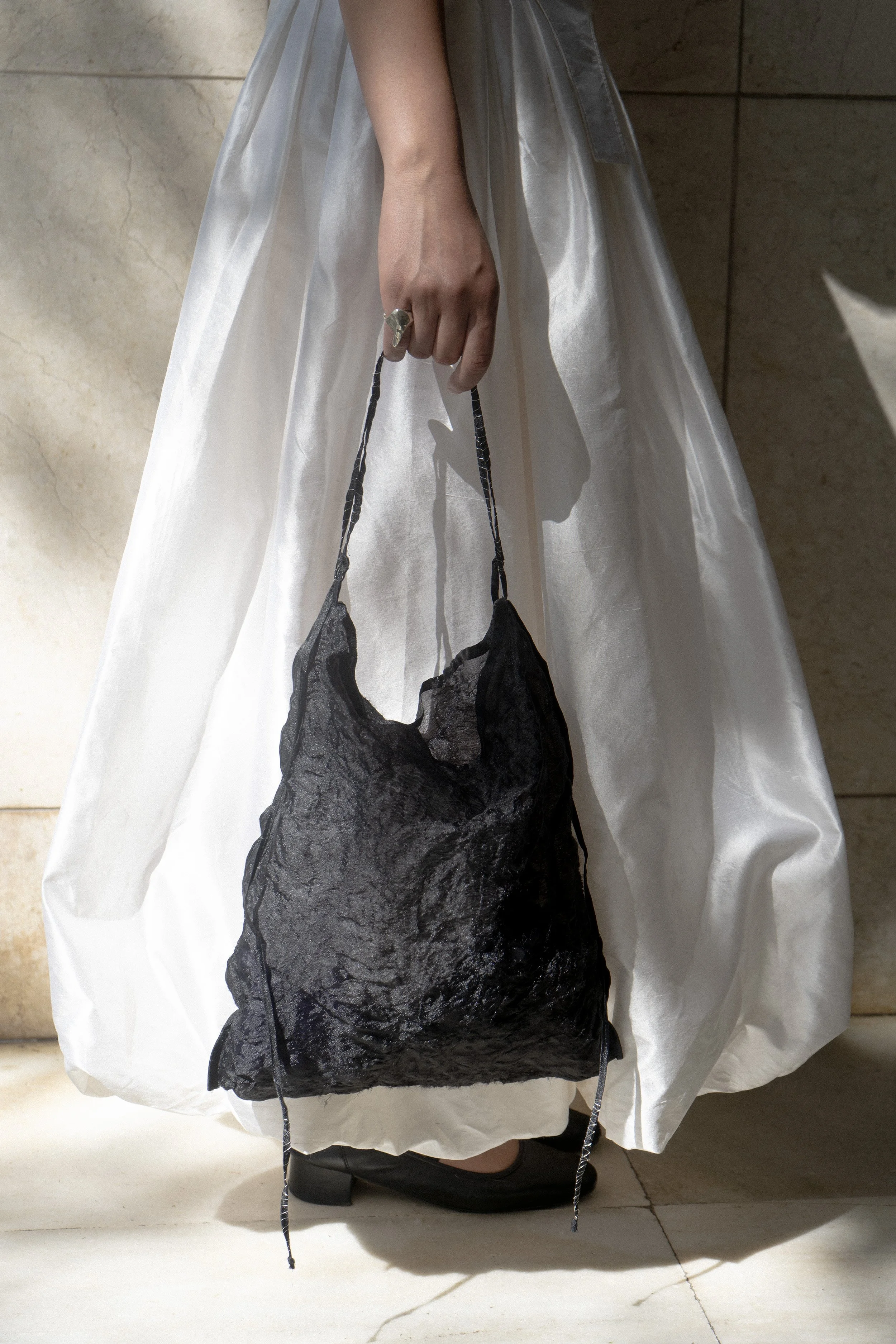 km-by-lange-handmade-black-broken-needle-organza -bag5.jpg