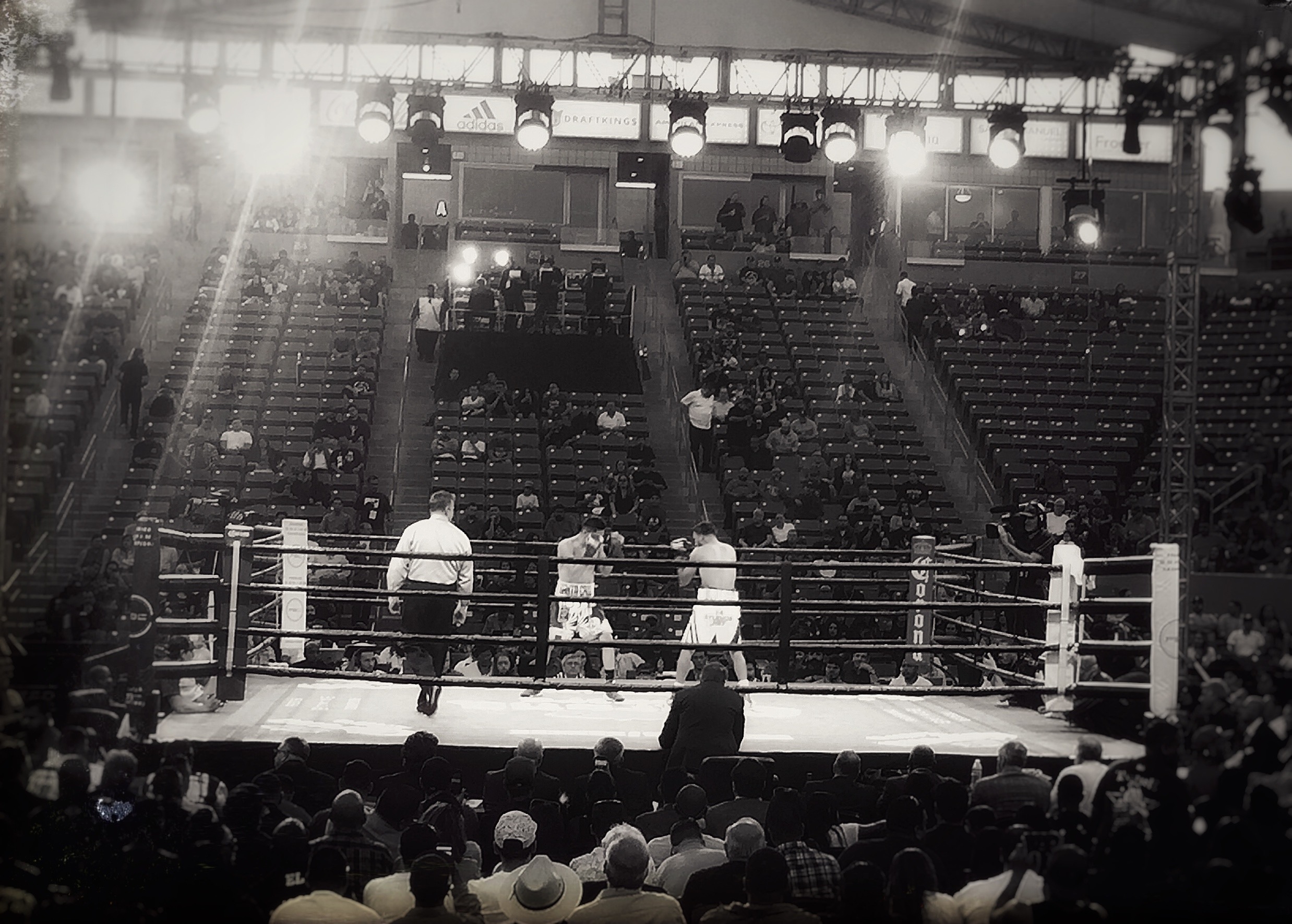 Santa Cruz vs. Savalos, StubHub Center, 10/17