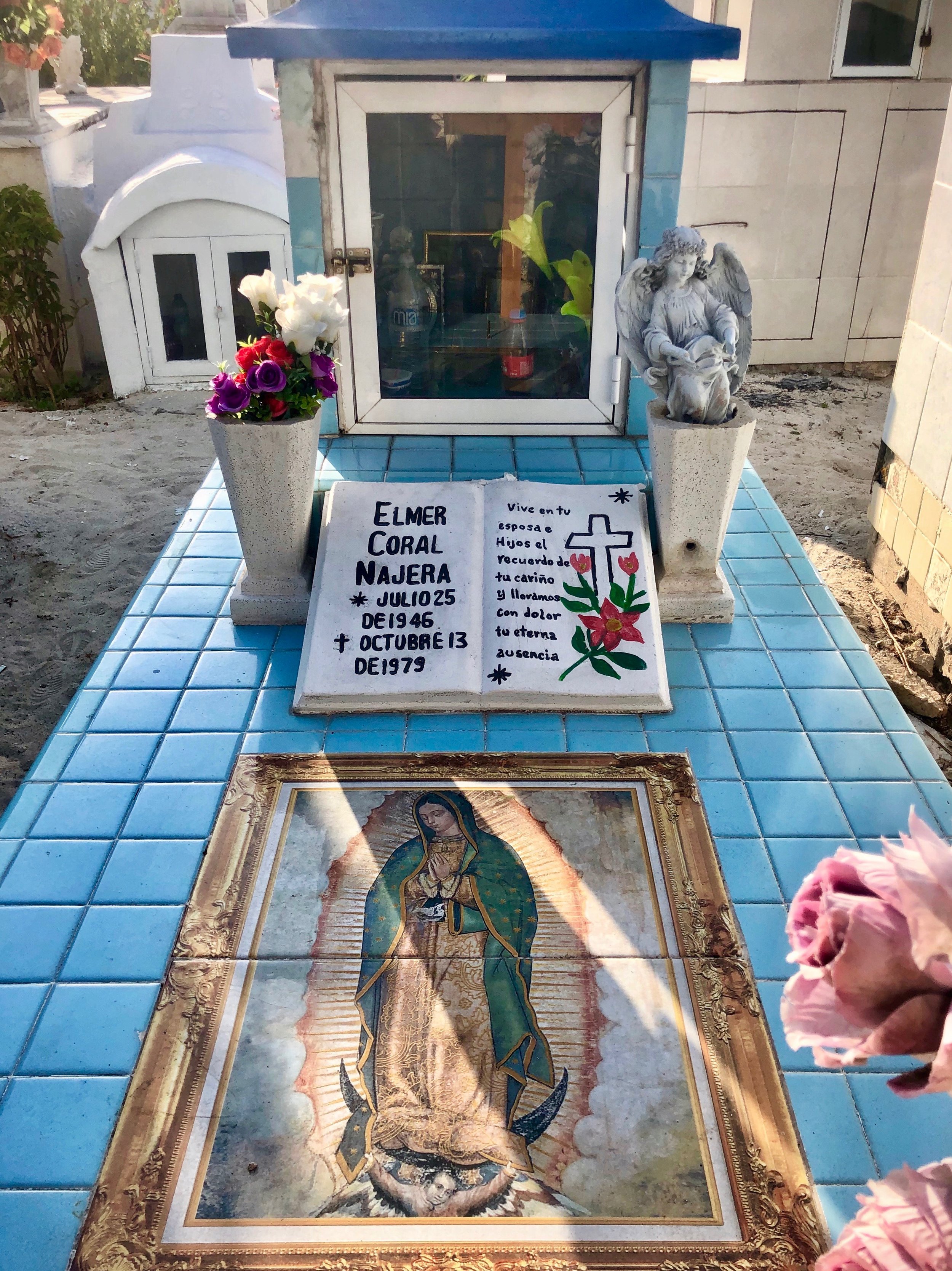 Isla Mujeres, Mexico ~ Cemetery