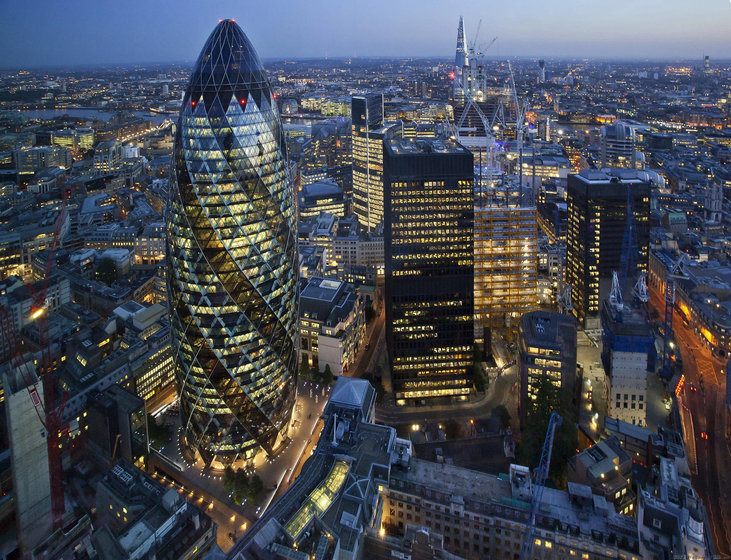 242-mary-axe-skyscraper.jpg