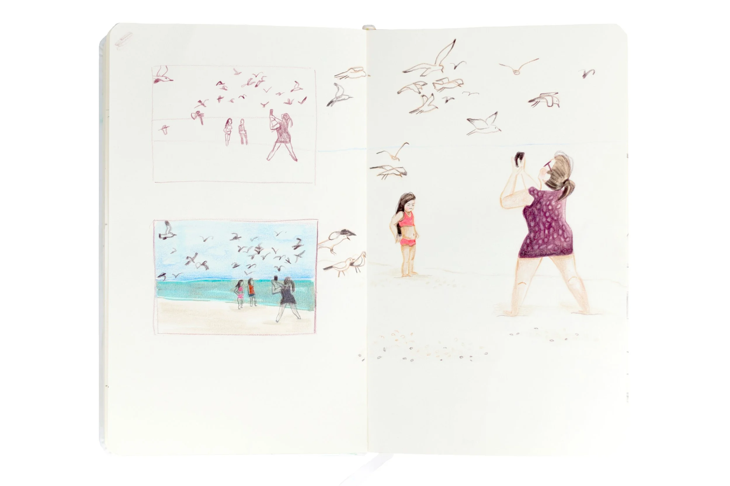 double-pages sketchbook esquisse fillette et femme sous envolée de mouettes plage