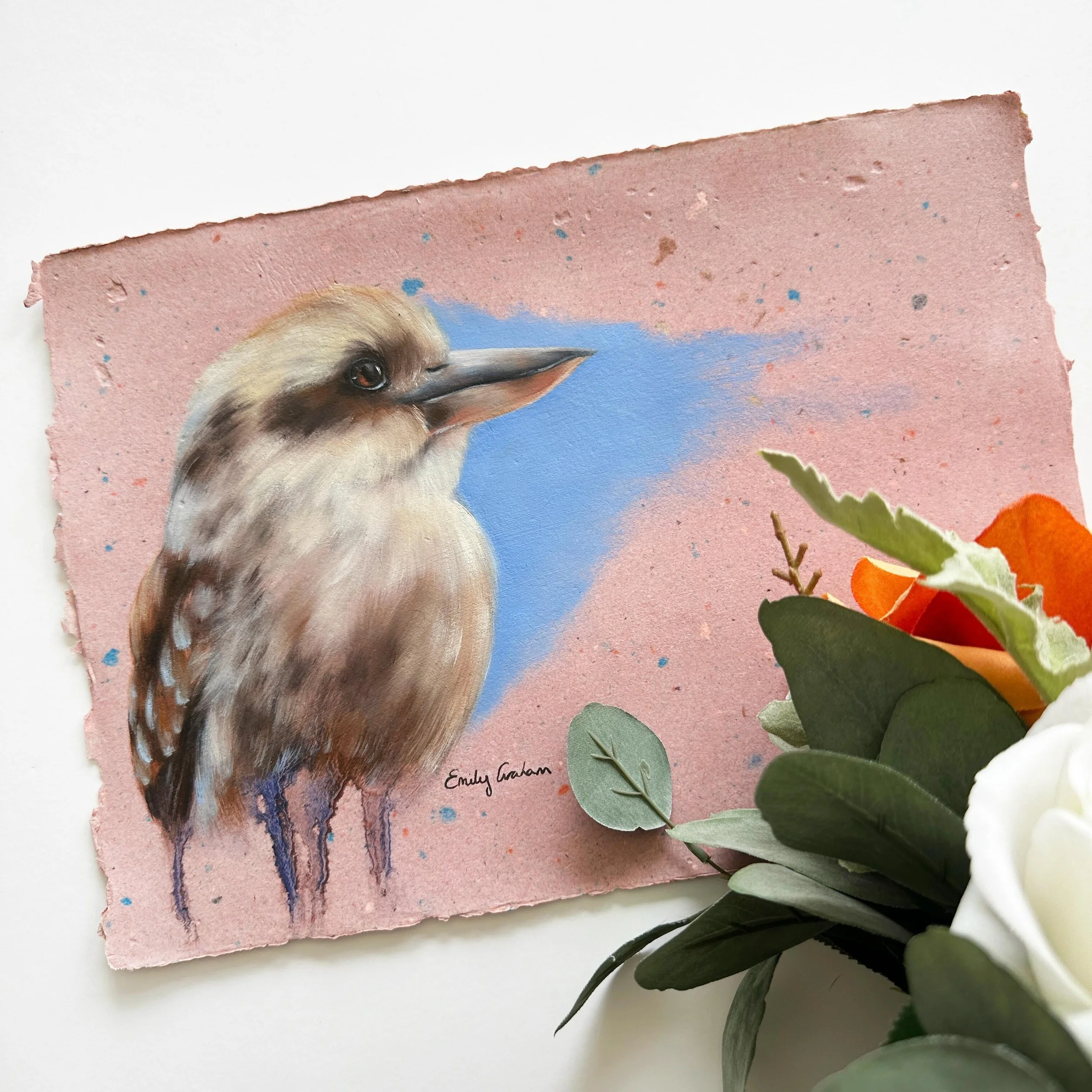 Another Kookaburra oil painting study ❤️🤭 This time I&rsquo;m trying a limited colour palette of Titanium White, Yellow Ochre, Venetian Red and Ultramarine Blue!

#recycledpaper #recycled #oilpainting #wildlifeart #artistsoninstagram #wildlifeartist