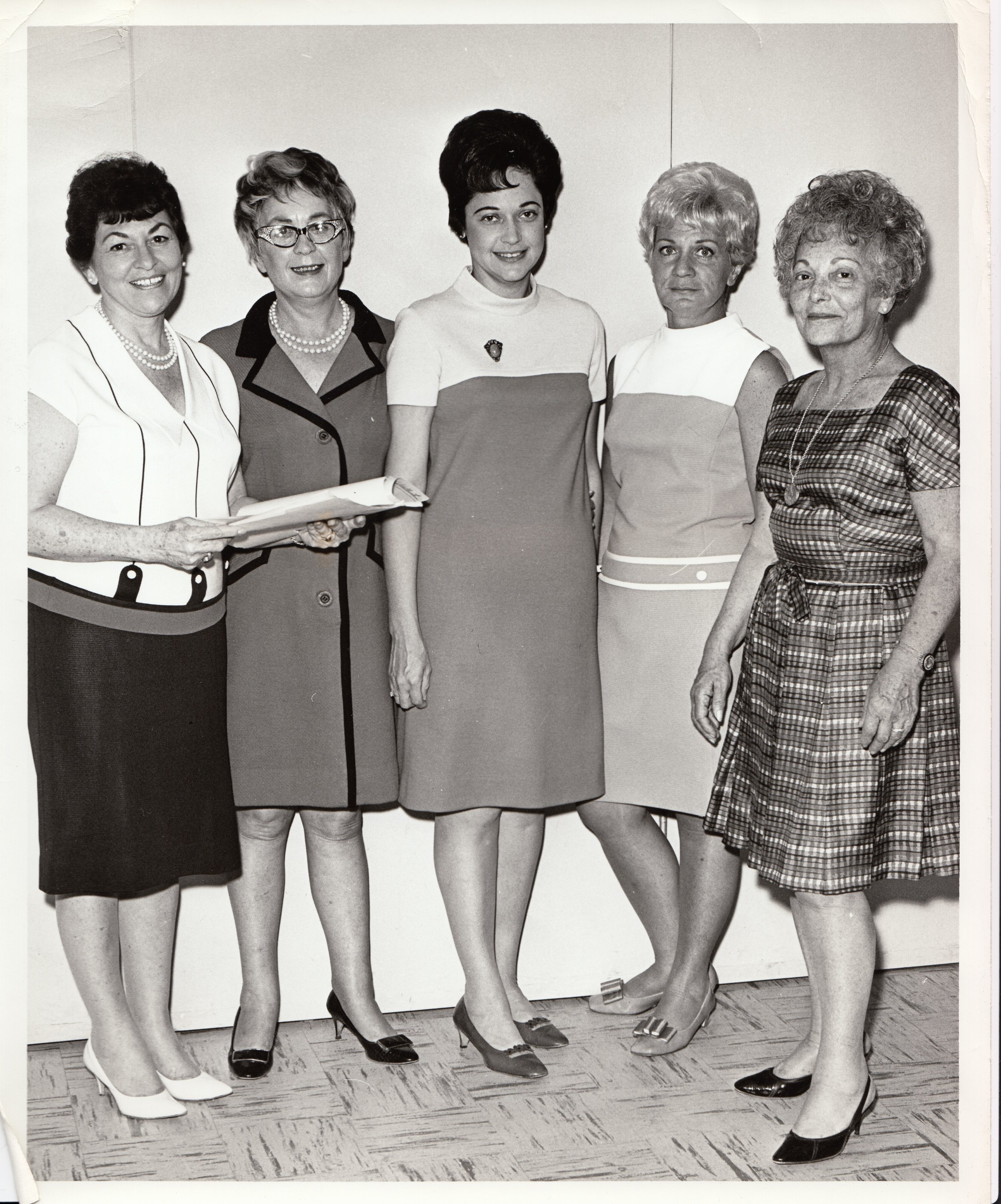 Mrs Gold and Friends 60's.jpg