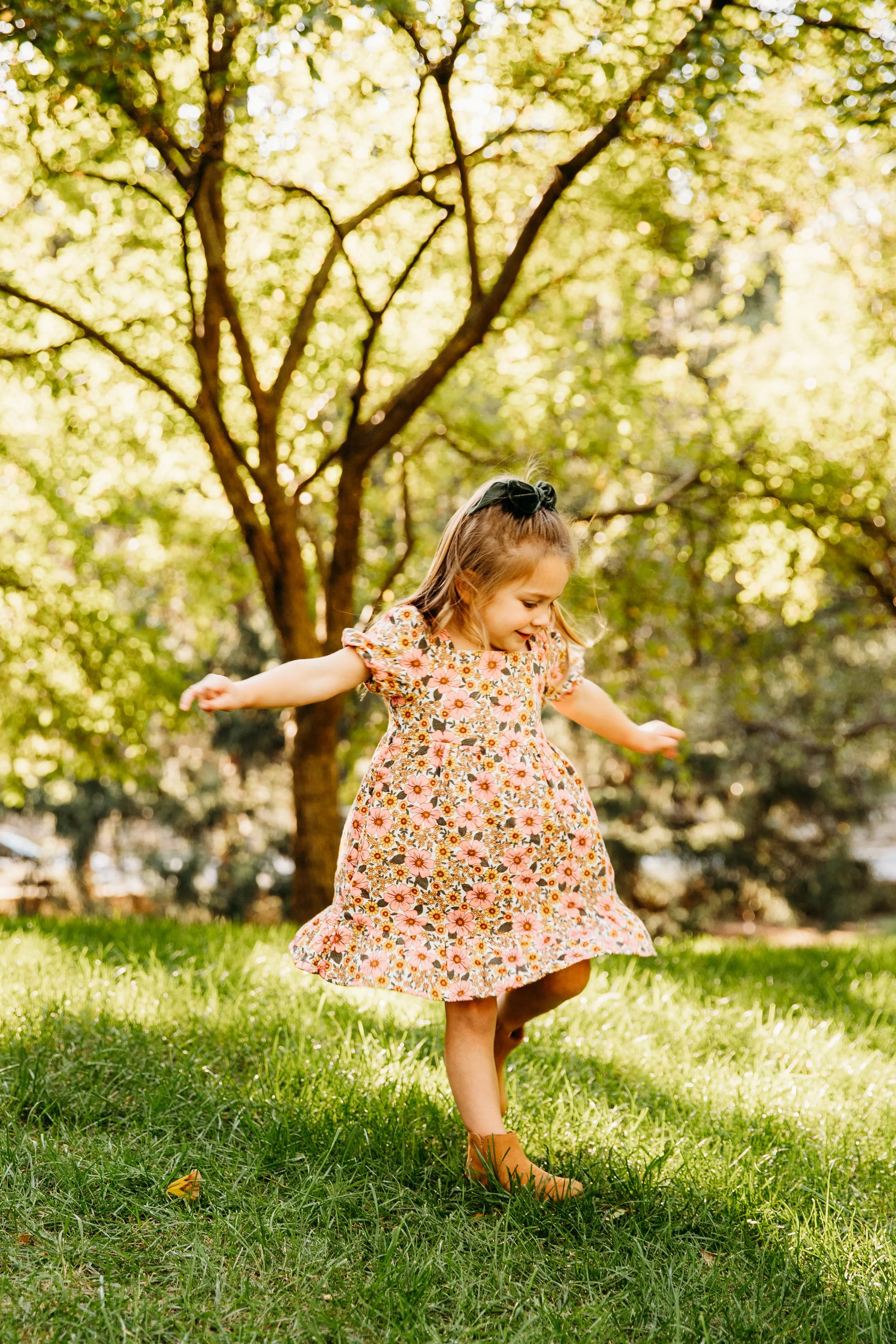 daughter spinning during family photography