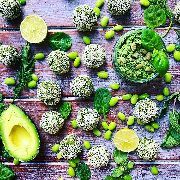Sesame Edamame Falafel with Kale & Avocado Dip