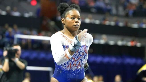 No. 2 Florida remains undefeated in SEC with win versus No. 12 Auburn