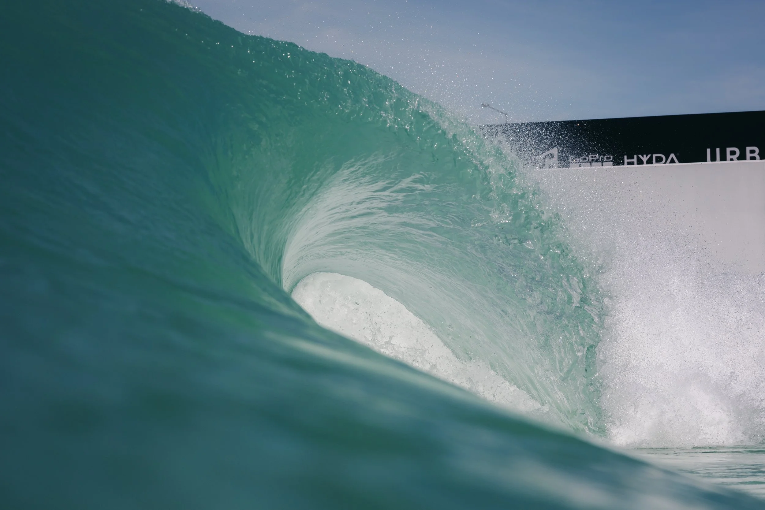 Tal_Lemmens_Photo_DKS_URBNSURFVOLII (35 of 48).jpg