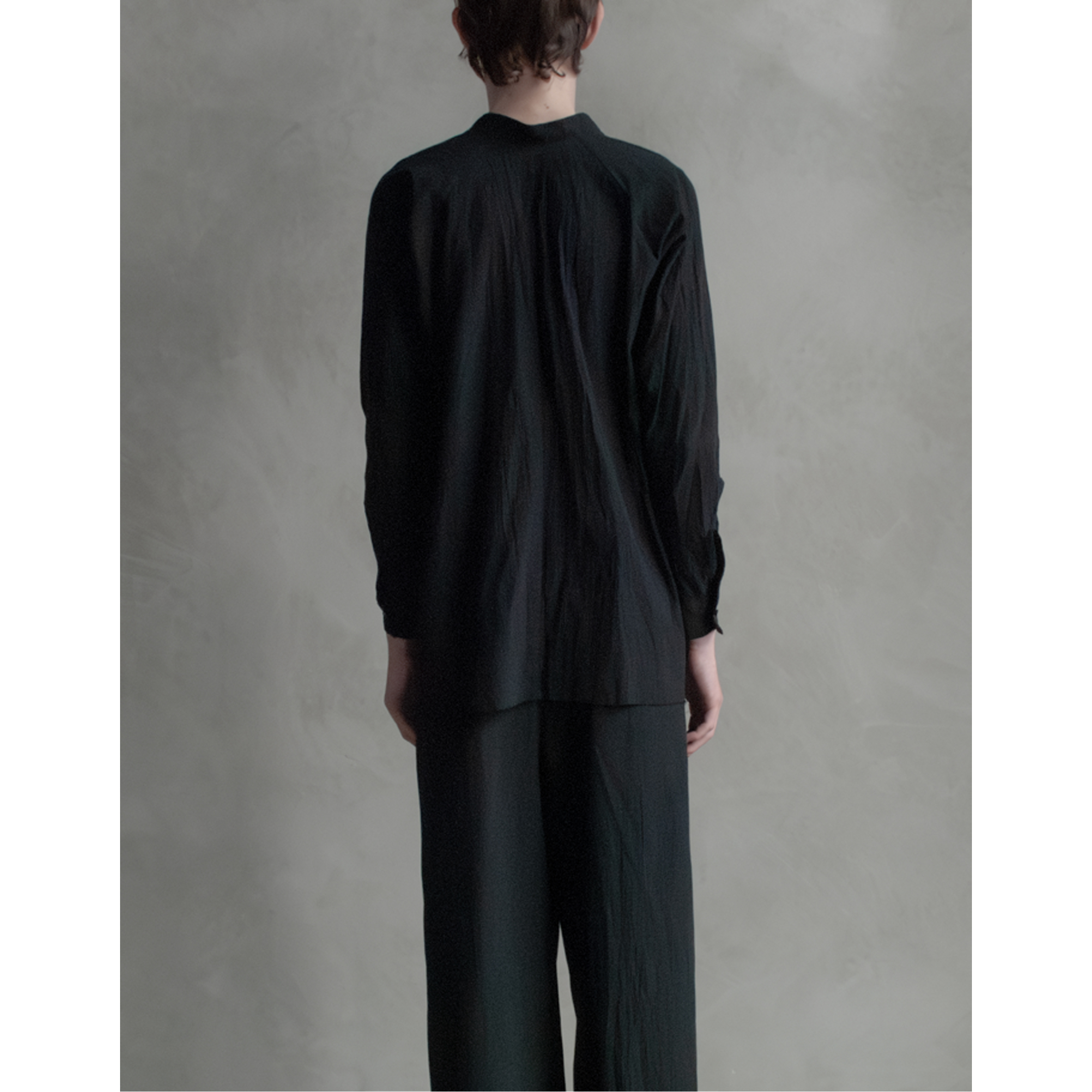 2b Split Mandarin Shirt-5 copy.png