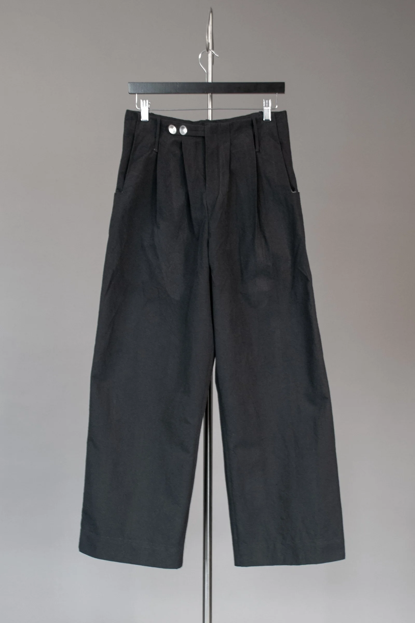 TROU-2606-00004.jpg