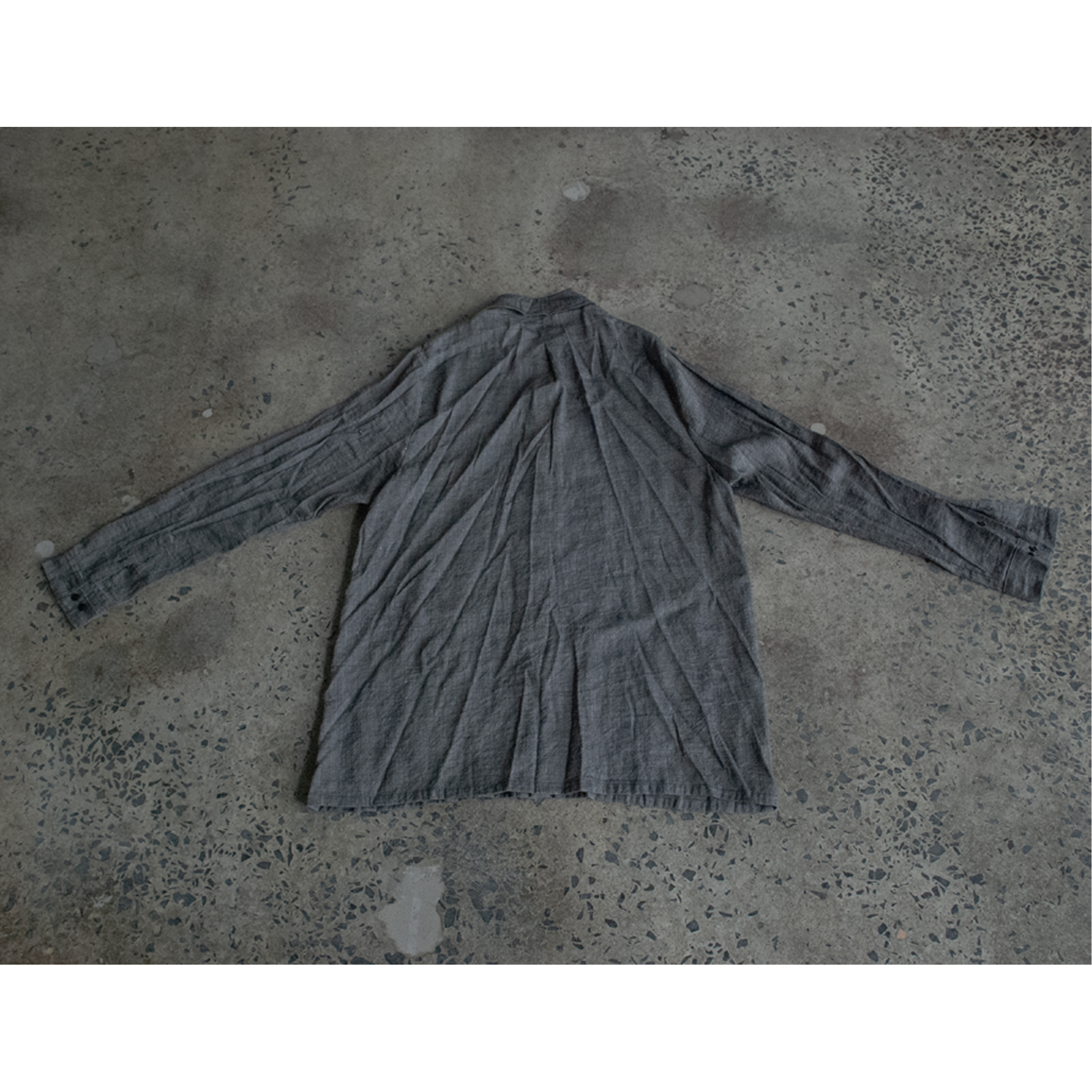 2d Split Collar Shirt-11 copy.png