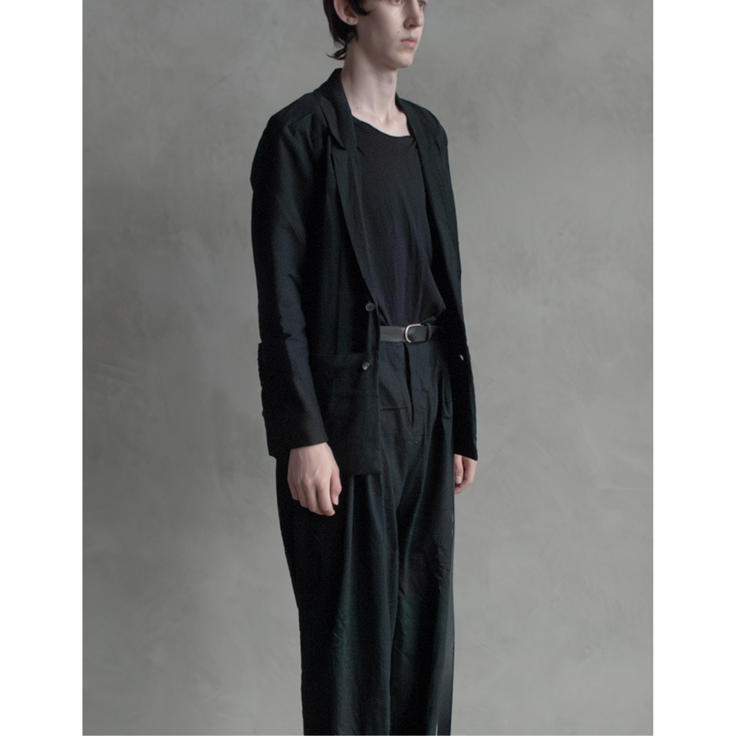 1e Pouch Jacket-3 copy.png