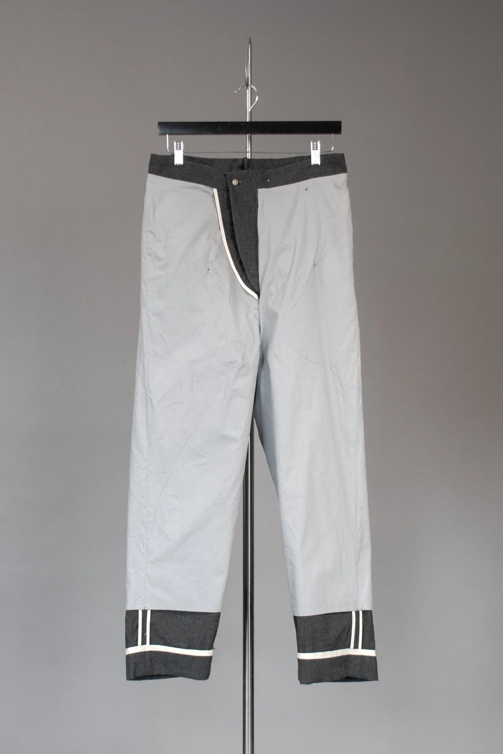 TROU-2602-00003.jpg