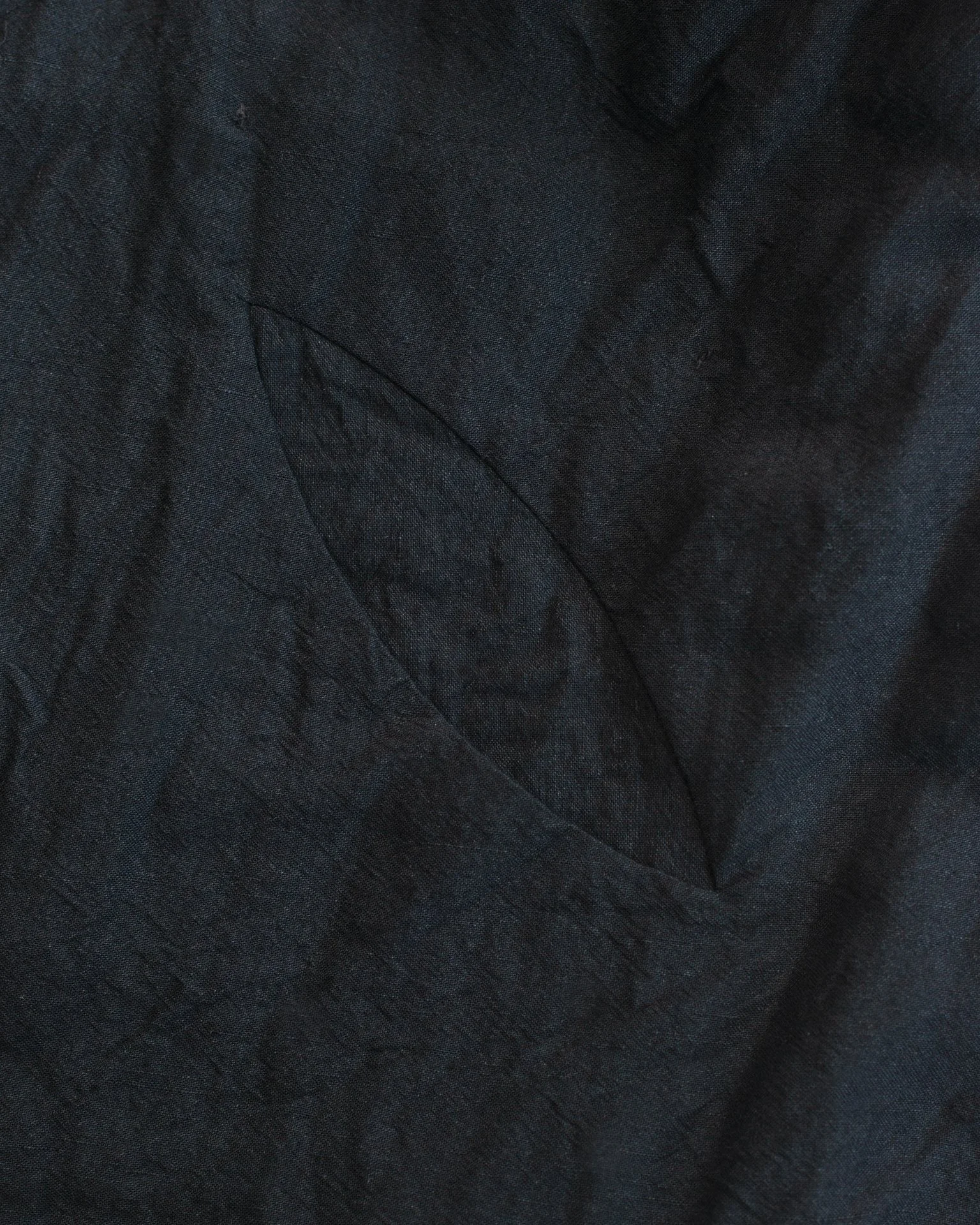 J-2602 LIBM-A Col Black 4.jpg