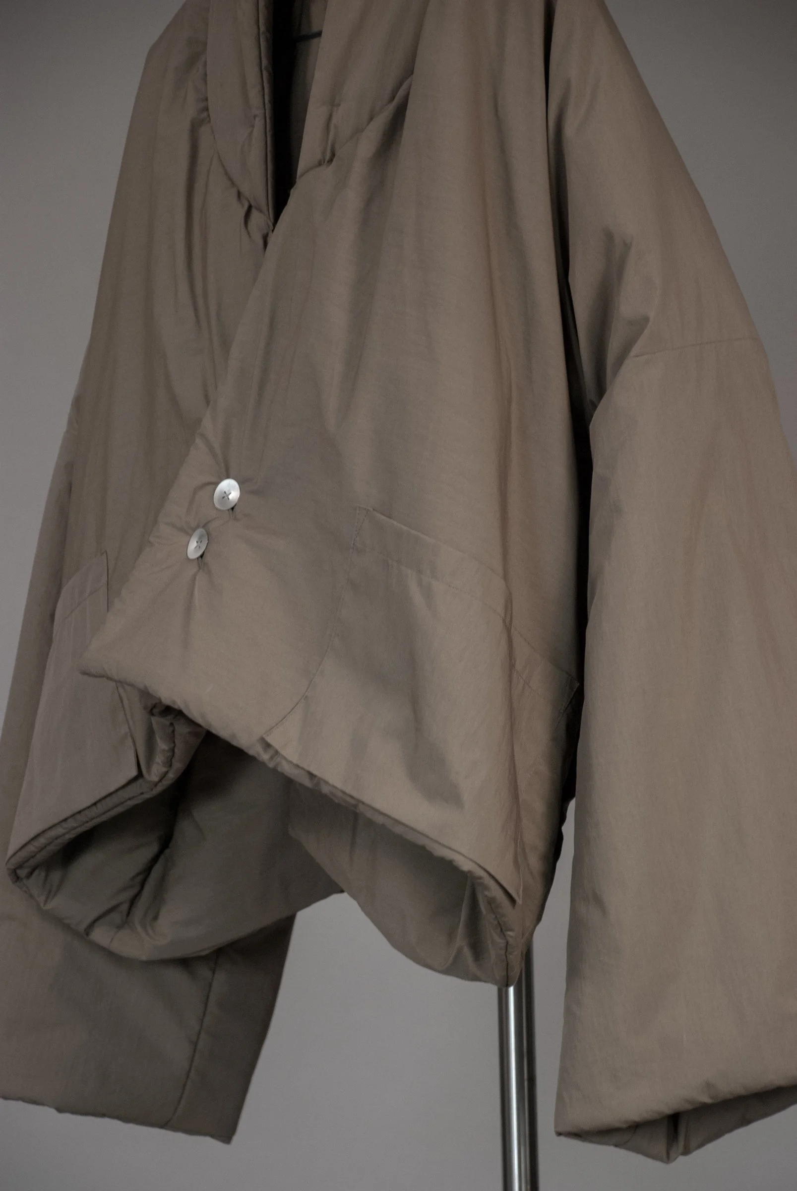 JKTS-2604-00006.jpg