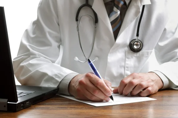 13-dicas-para-médicos-criarem-um-bom-relacionamento-com-a-imprensa.jpg