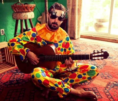 isaac clown glasses.jpg
