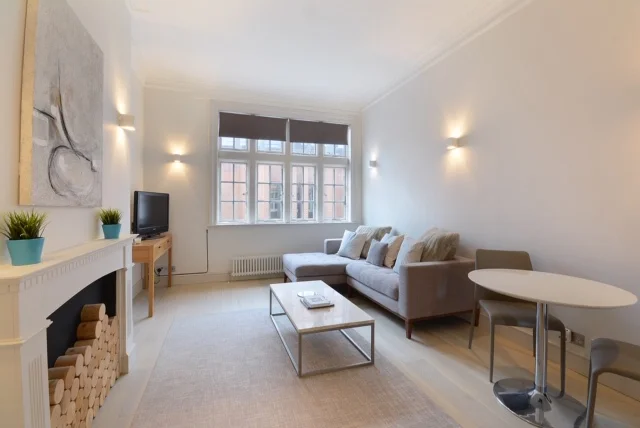 Flat 4, 34 Horton Street_0219_high.jpg