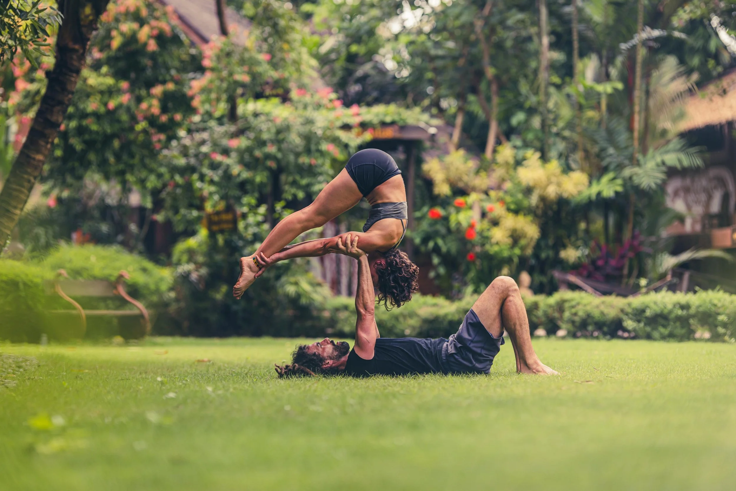 Acroyoga