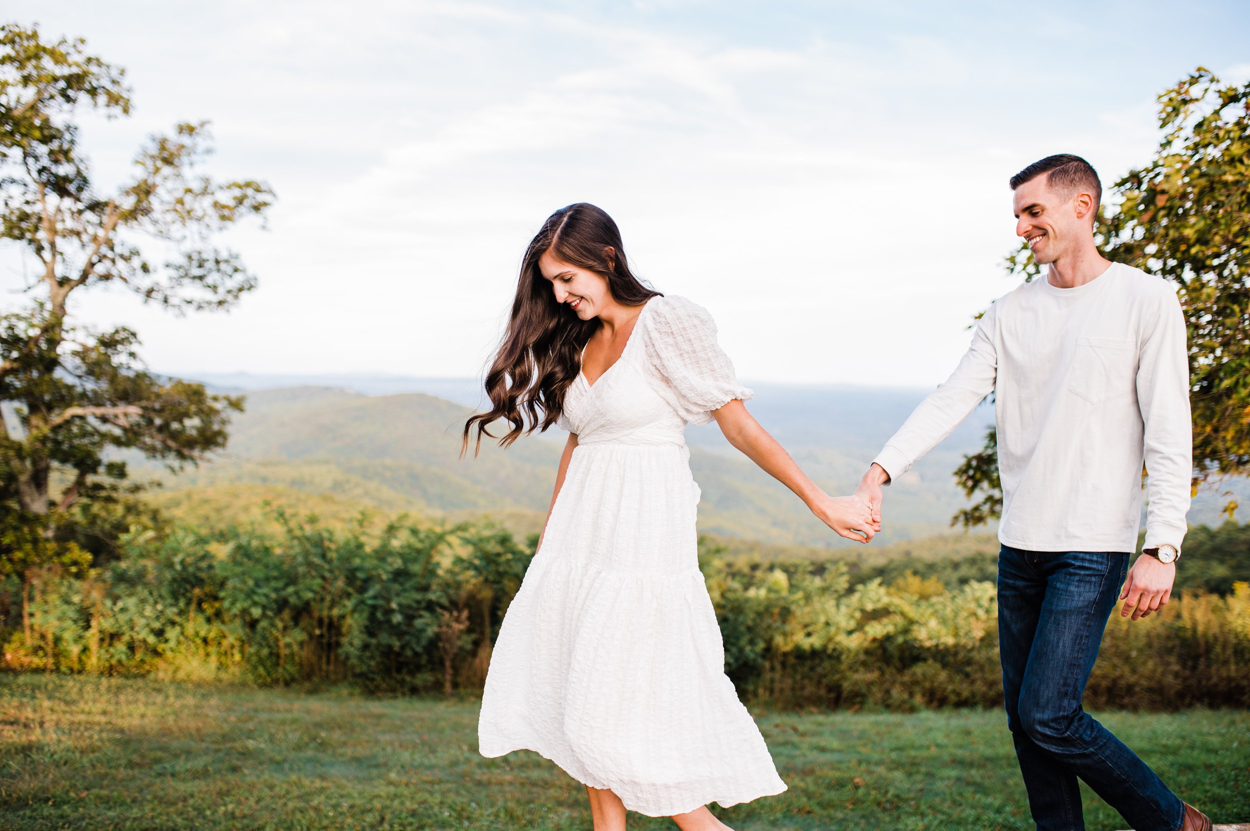 Blue-ridge-parkway-engagement (41).jpg